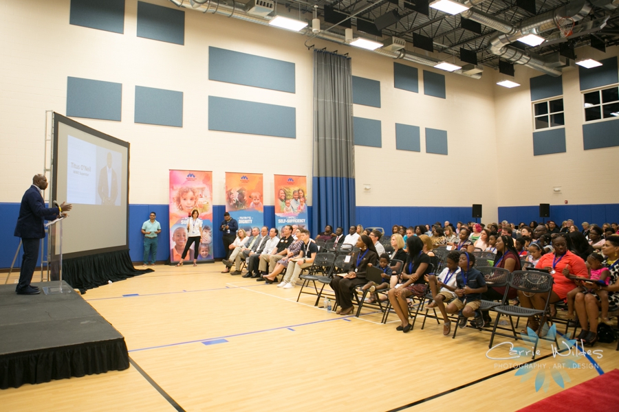 9_28_17 Metropolitan Ministries Graduation_0020.jpg