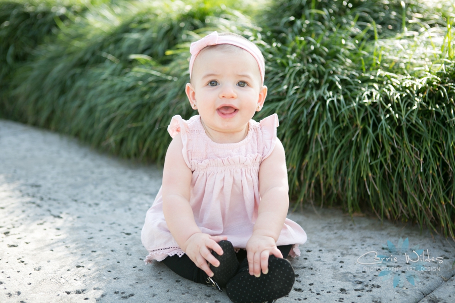 12_13_18 Hailey 6 Month Lakeland Family Portraits_0011.jpg