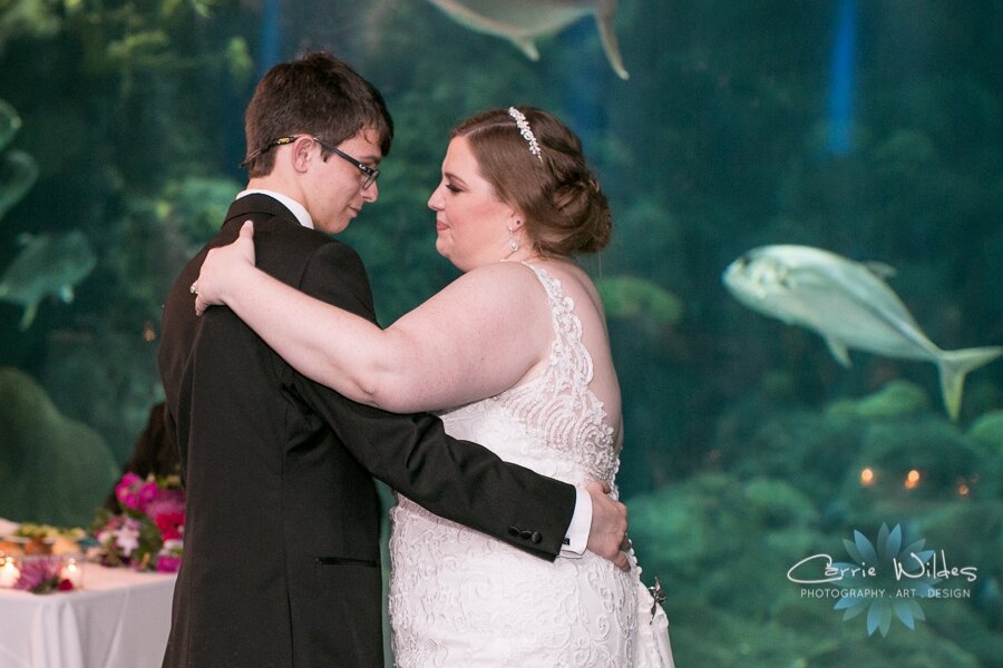 11_23_19 Elizabeth and Jonathan Florida Aquarium Wedding 083.jpg