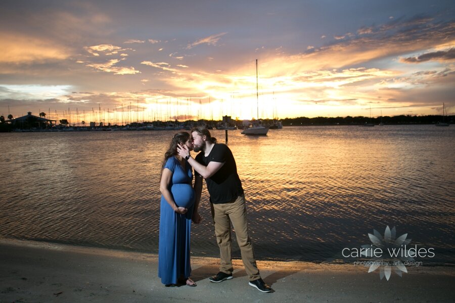 8_13_21 Tampa Maternity Portraits Violet and Geoffrey_0015.jpg