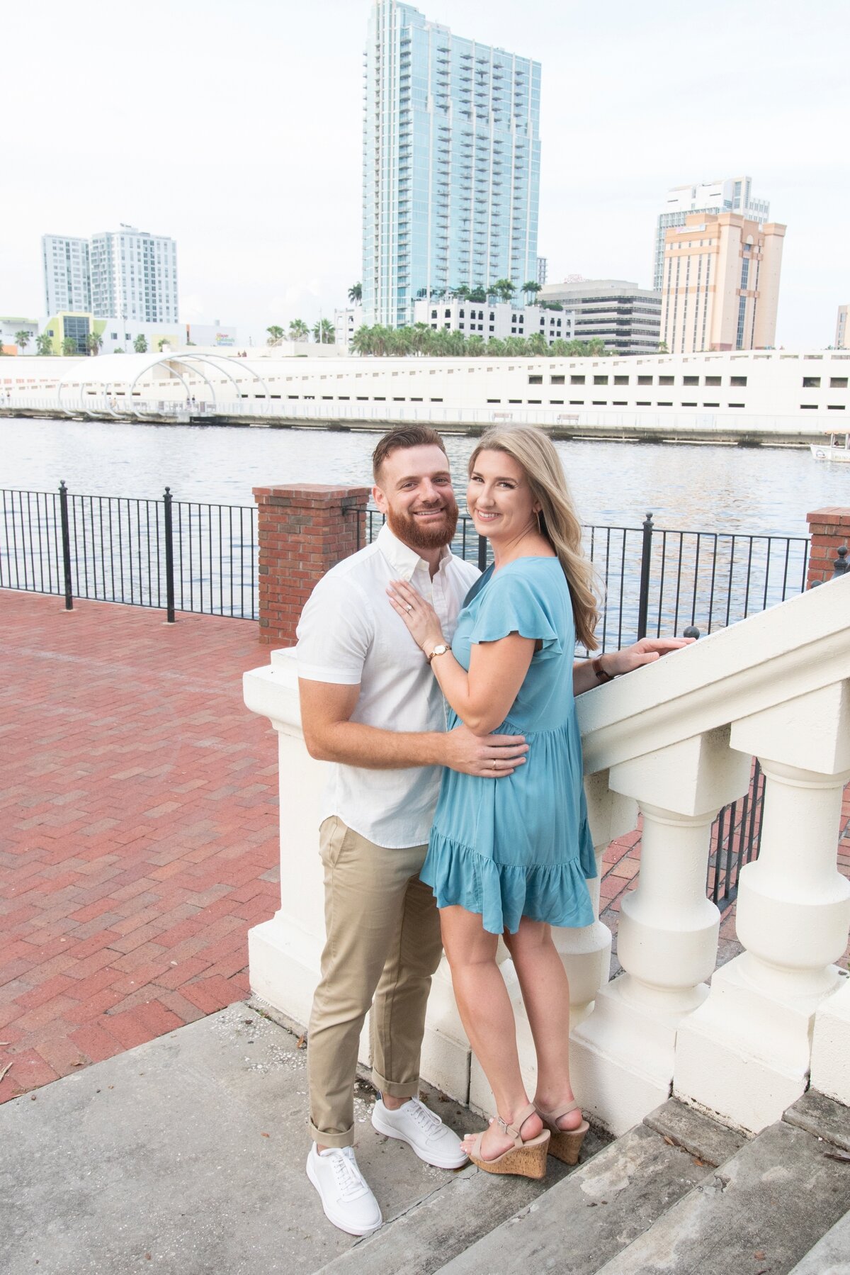 University-of-Tampa-engagement-session-carissa-anthony_0014.jpg