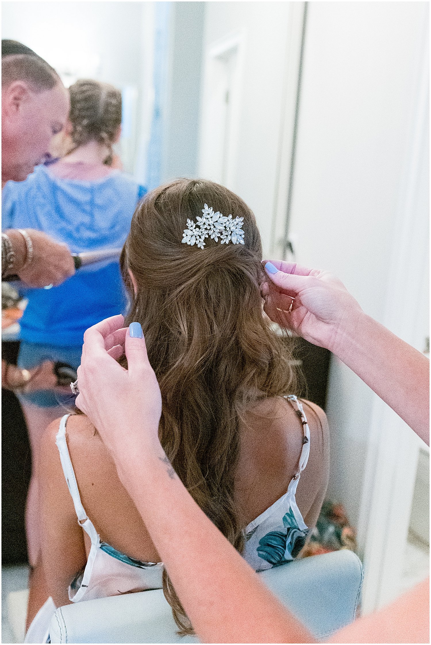  wife getting ready for her wedding in paradise Springs 