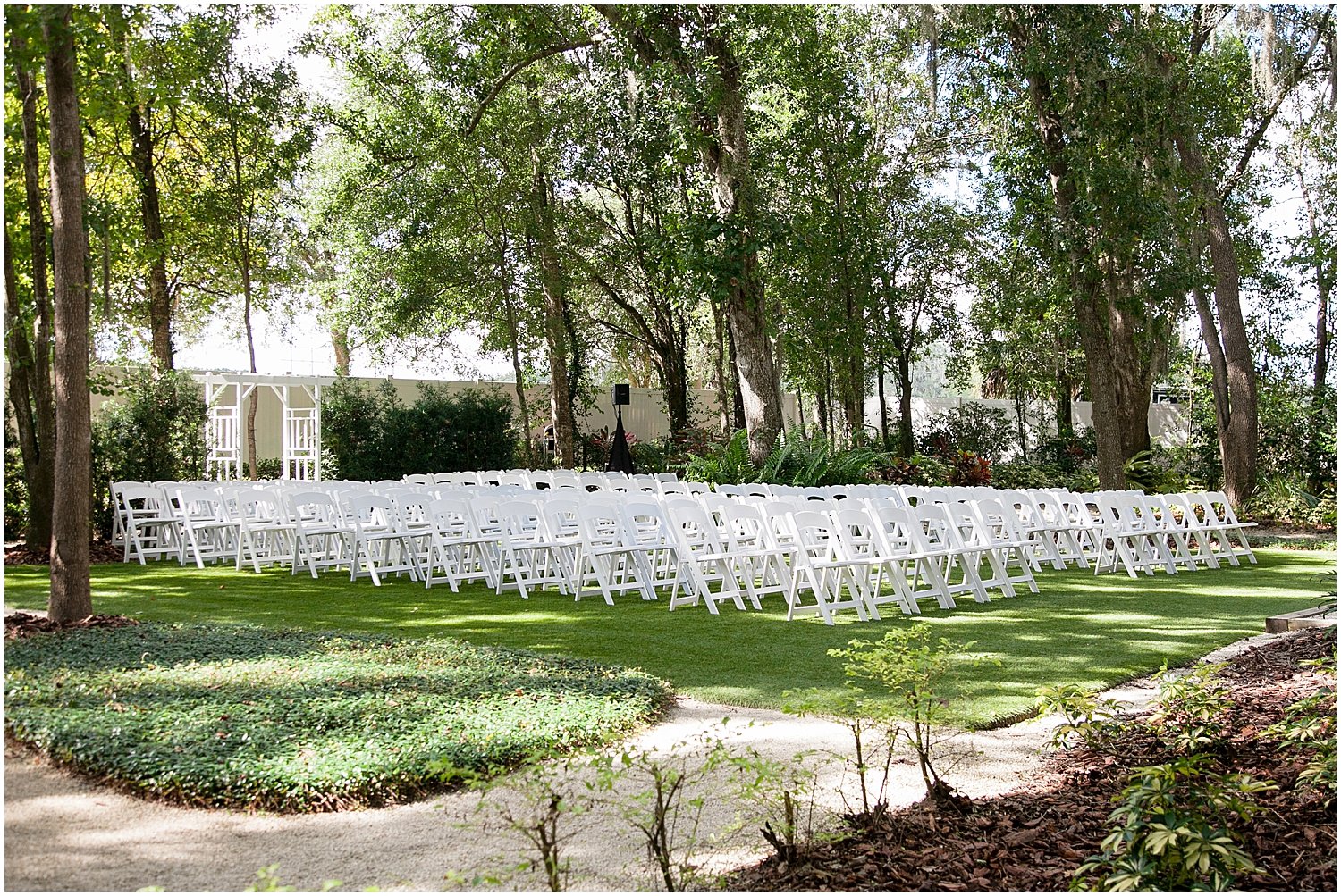  outdoor wedding ceremony 