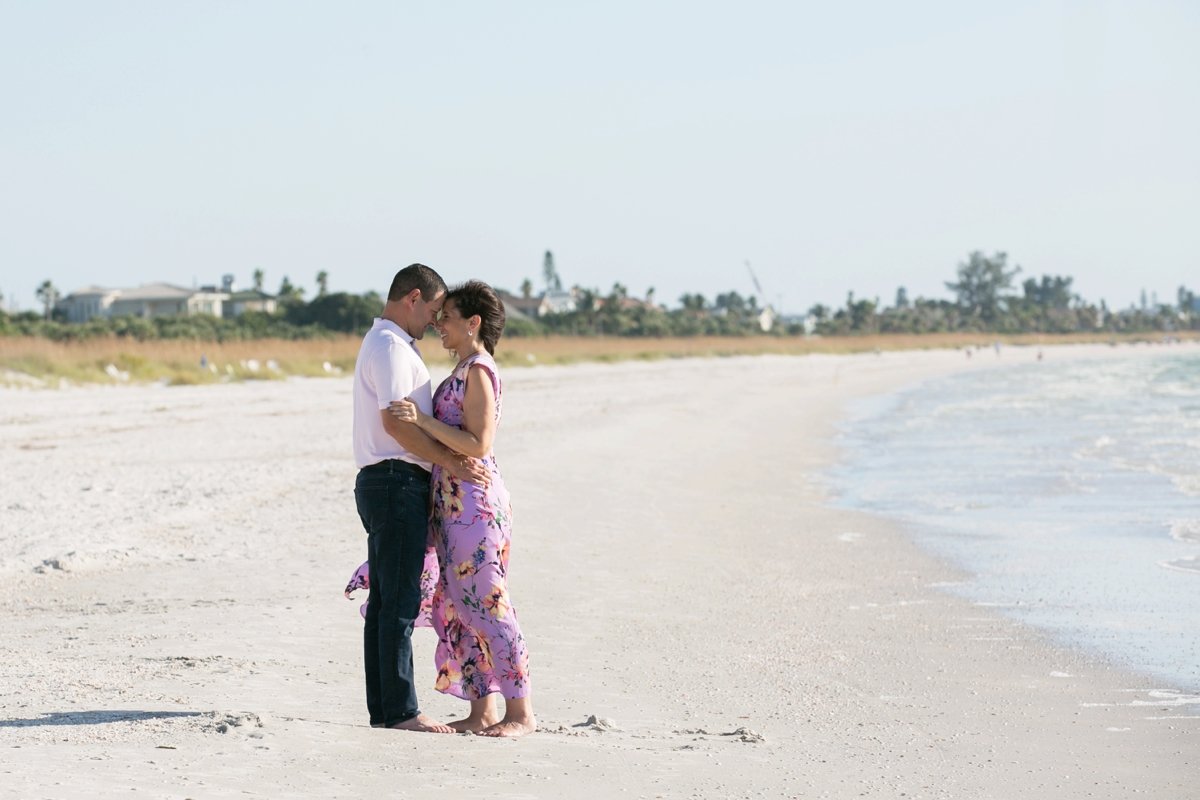 Don-Cesar-St-Pete-Beach-Engagement-Session-Cathy-Dominic_0008.jpg