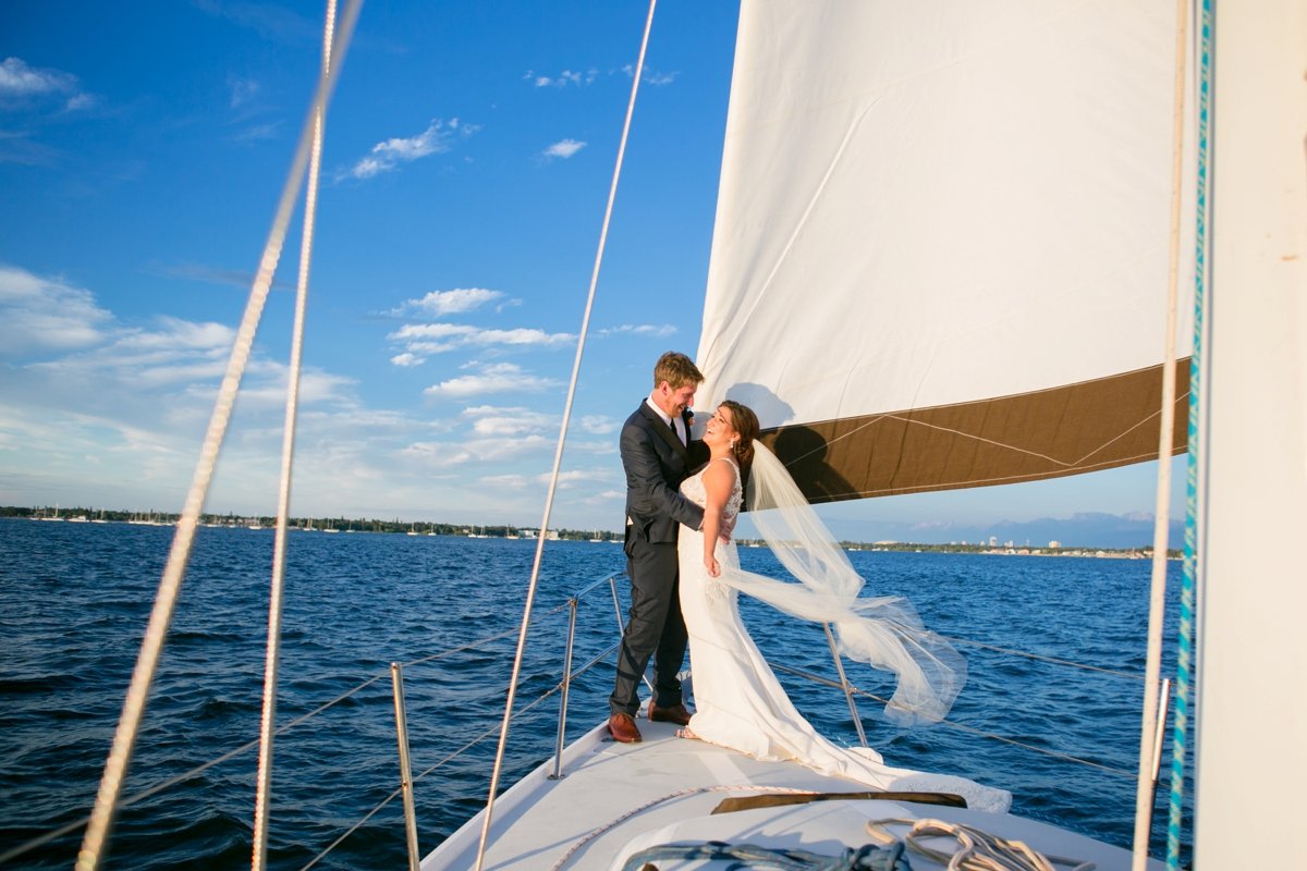 Isla-Del-Sol-Yacht-and-Country-Club-Wedding-St-Pete-Wedding-Photographer-Amy-and-Taylor_0030.jpg
