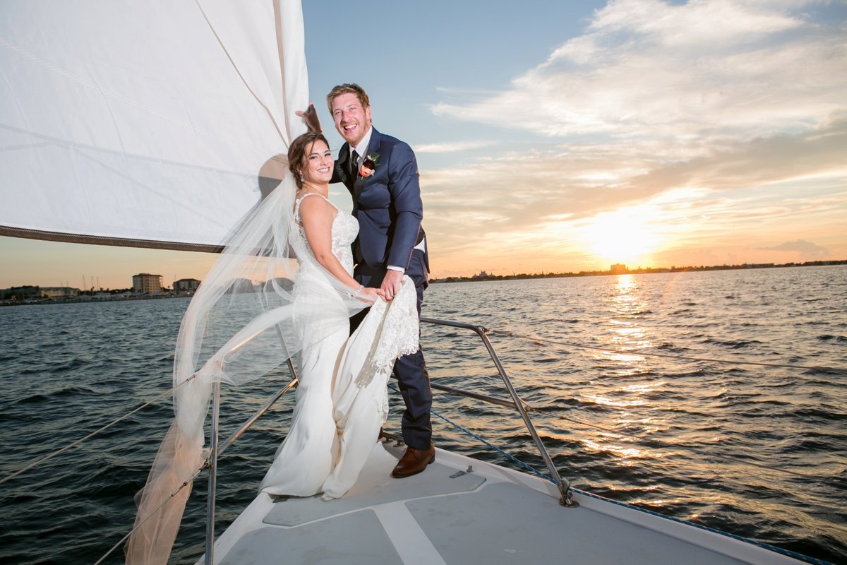 Isla-Del-Sol-Yacht-and-Country-Club-Wedding-St-Pete-Wedding-Photographer-Amy-and-Taylor_0034.jpg