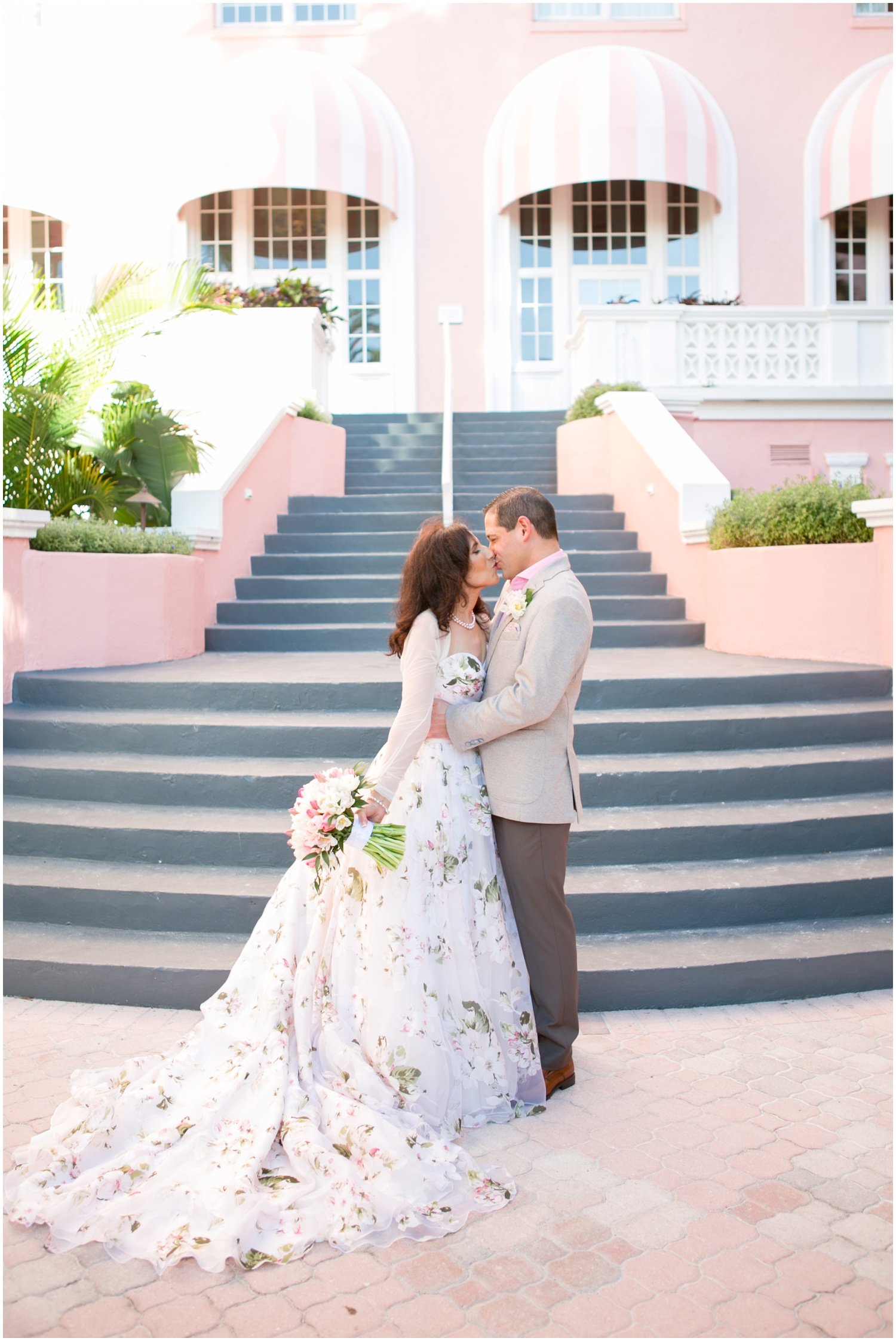 Don CeSar Wedding- Tampa Photographer_0141.jpg