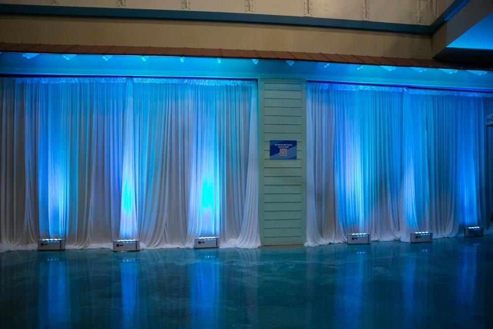 Florida-Aquarium-Wedding-Uplighting_0006.jpg