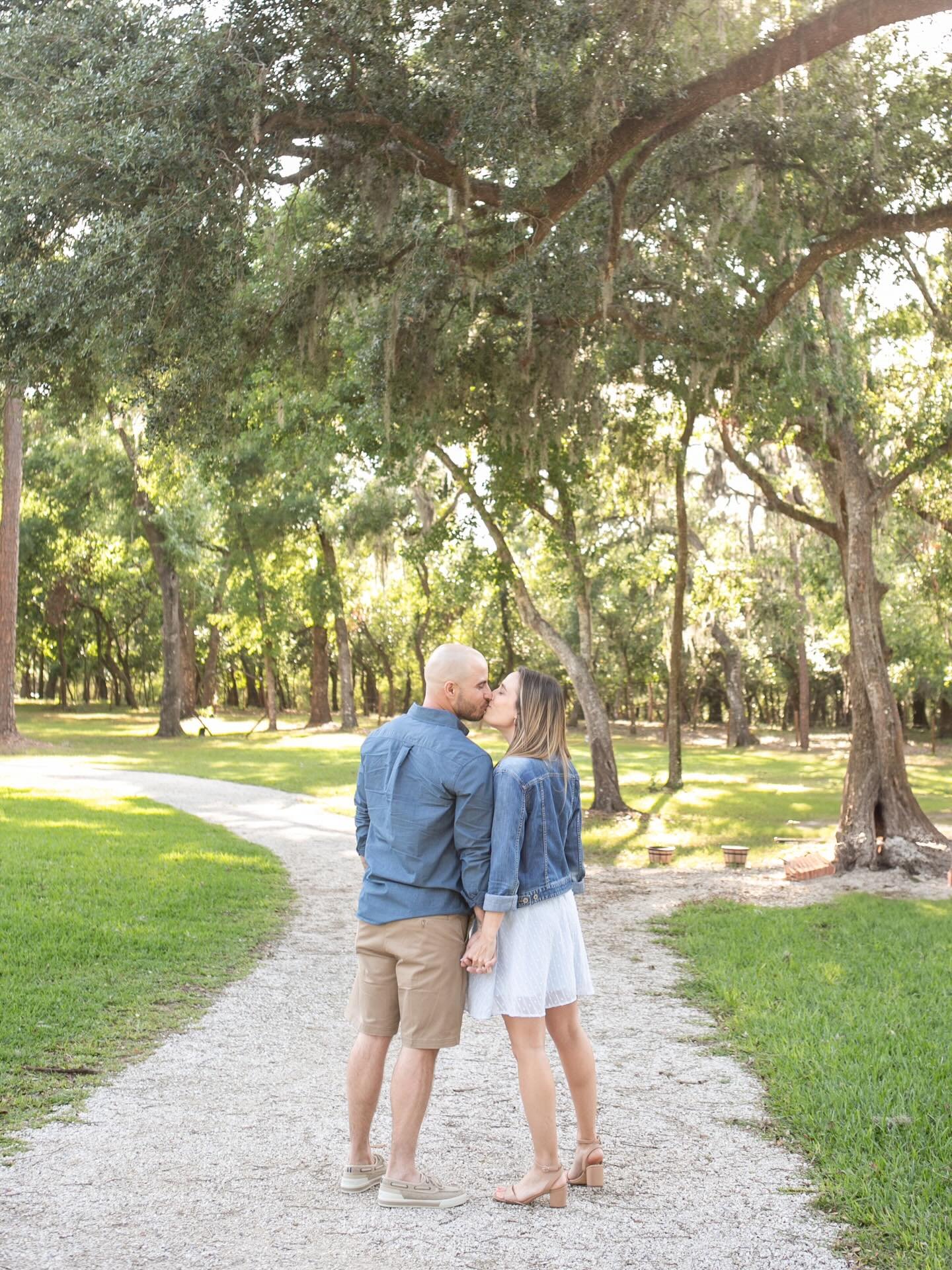 A little less than one year ago, we were wandering the oak-lined paths at Lithia Acres for Jackie and Chris&rsquo; engagement session&hellip; laughing and talking about &ldquo;next year when we&rsquo;re married.&rdquo;

And today?
It&rsquo;s next yea