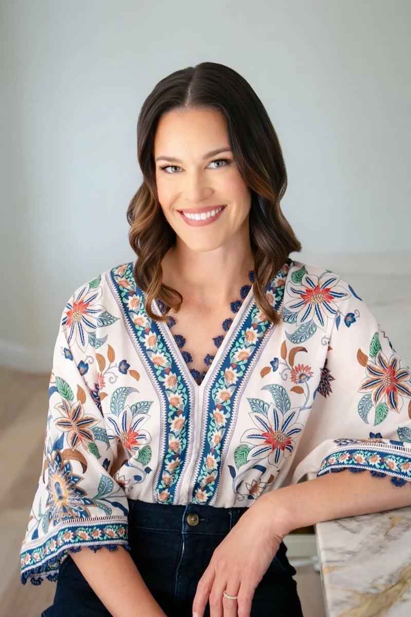 lifestyle branding photo of Juliet at Carrie Wildes Photography in Tampa