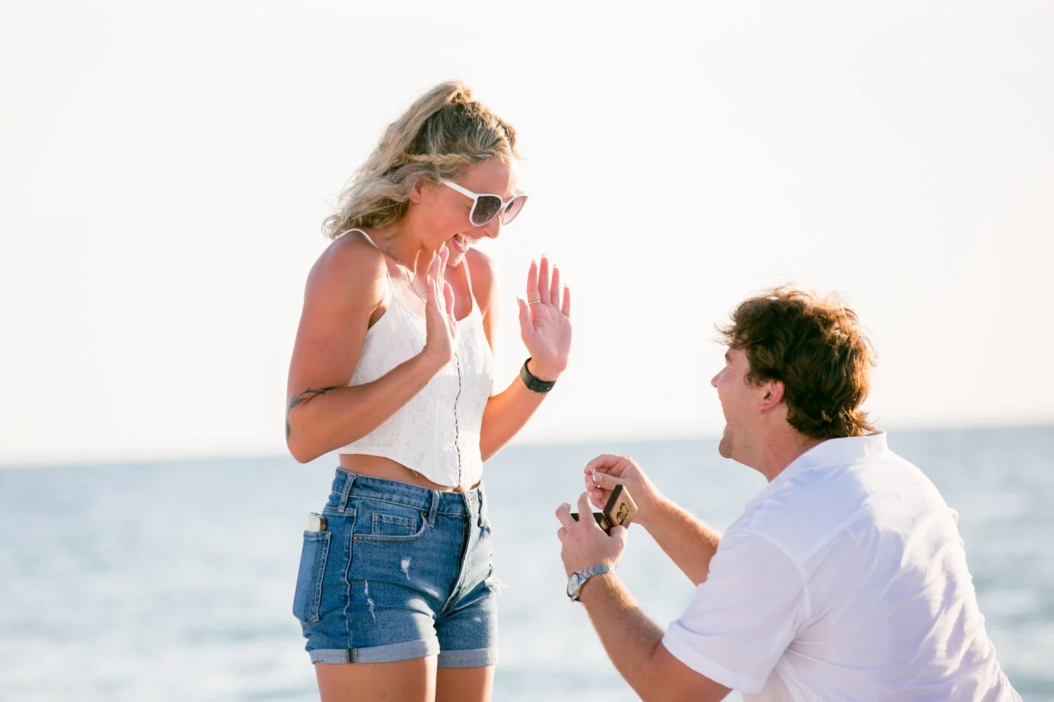 surprise-proposal-photographer-clearwater-beach-Carrie-Wildes-Photography-hayden-casey003.jpg