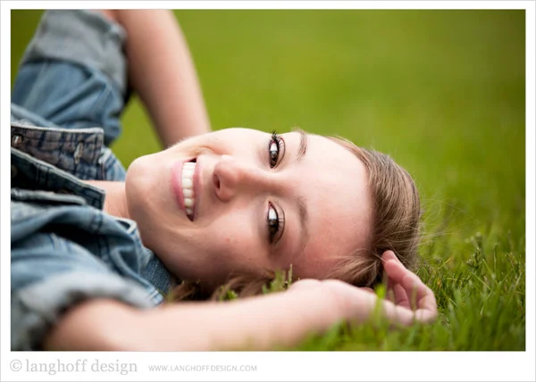 5476506-18715190-thumbnail.jpg
