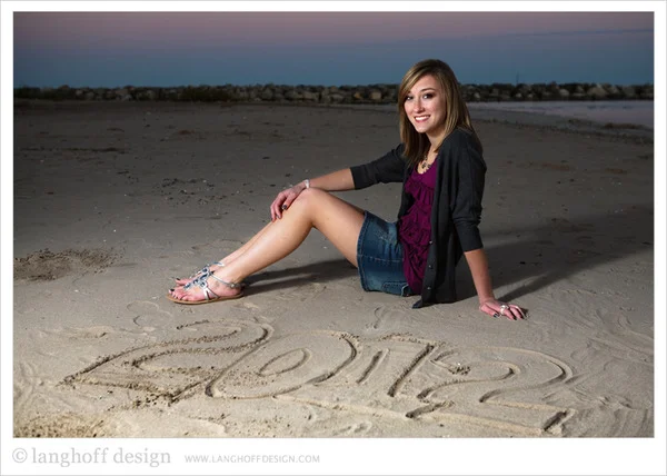 5476506-18715178-thumbnail.jpg