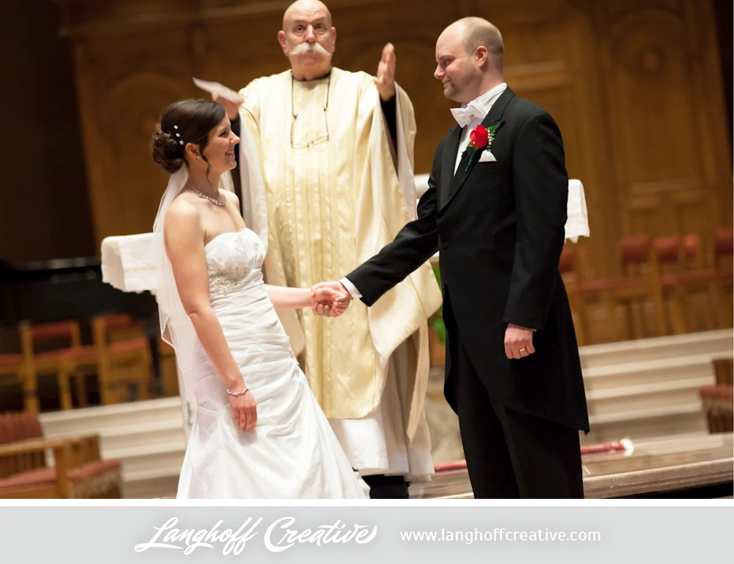 LanghoffCreative-MilwaukeeWedding-EricJulie19-photo.jpg