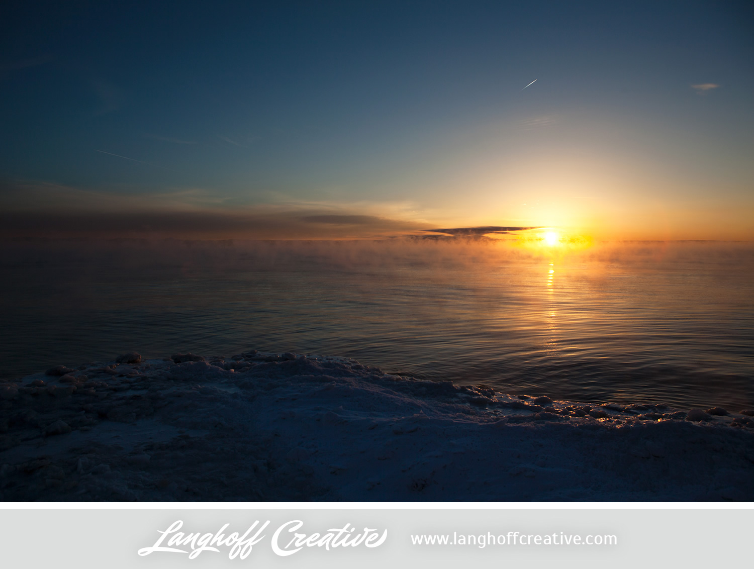 LanghoffCreative-LakeMichigan-winter-sunrise-Kenosha-Jan03-2014-photo-3.jpg