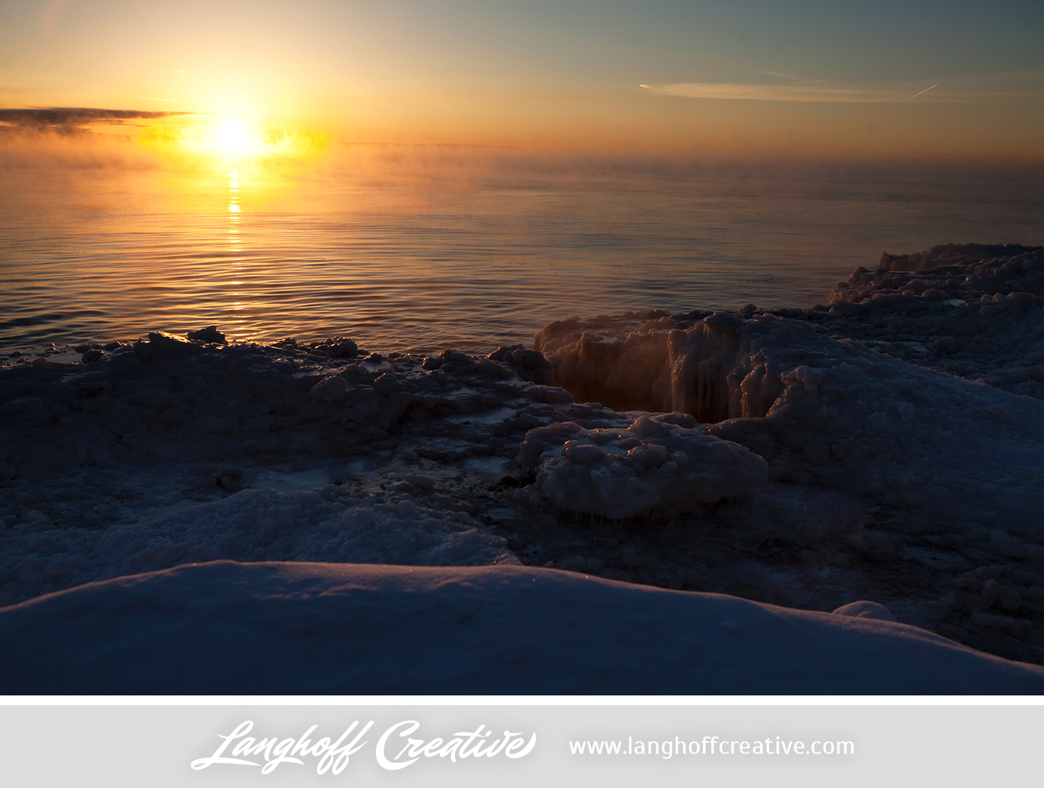 LanghoffCreative-LakeMichigan-winter-sunrise-Kenosha-Jan03-2014-photo-6.jpg