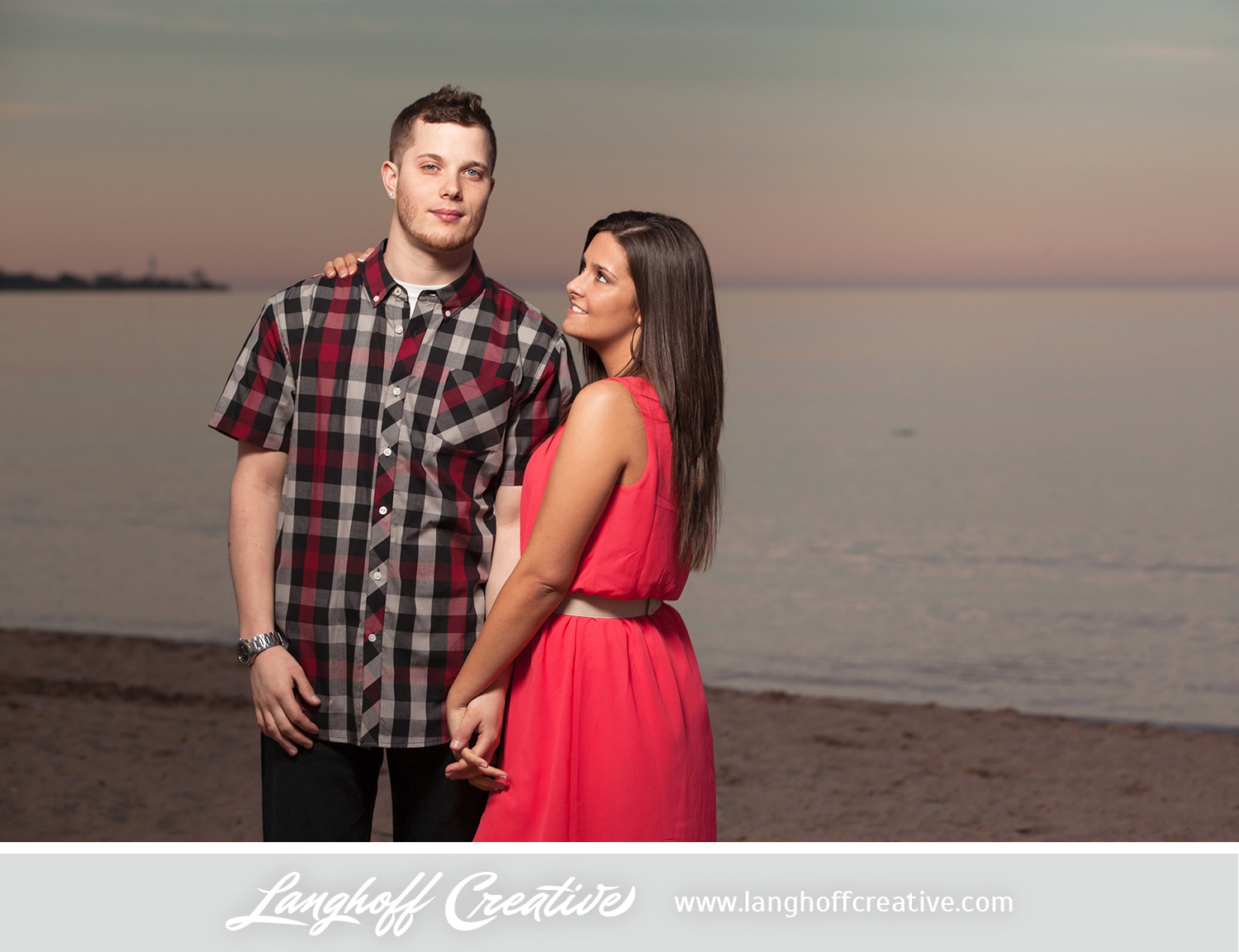 KenoshaEngagement-RacineNorthBeach-KenoshaWeddingPhotography-EngagementSession-LanghoffCreative-2014-RandyManda-20-photo.jpg