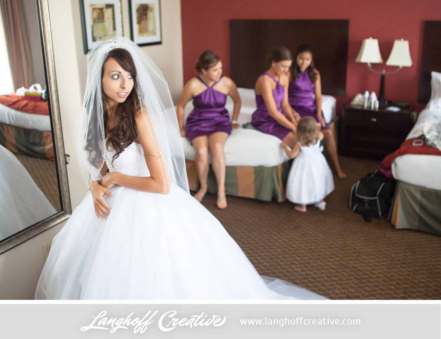 WisconsinWedding-WeddingPhotography-KenoshaCountryClub-LanghoffCreative-5-photo.jpg