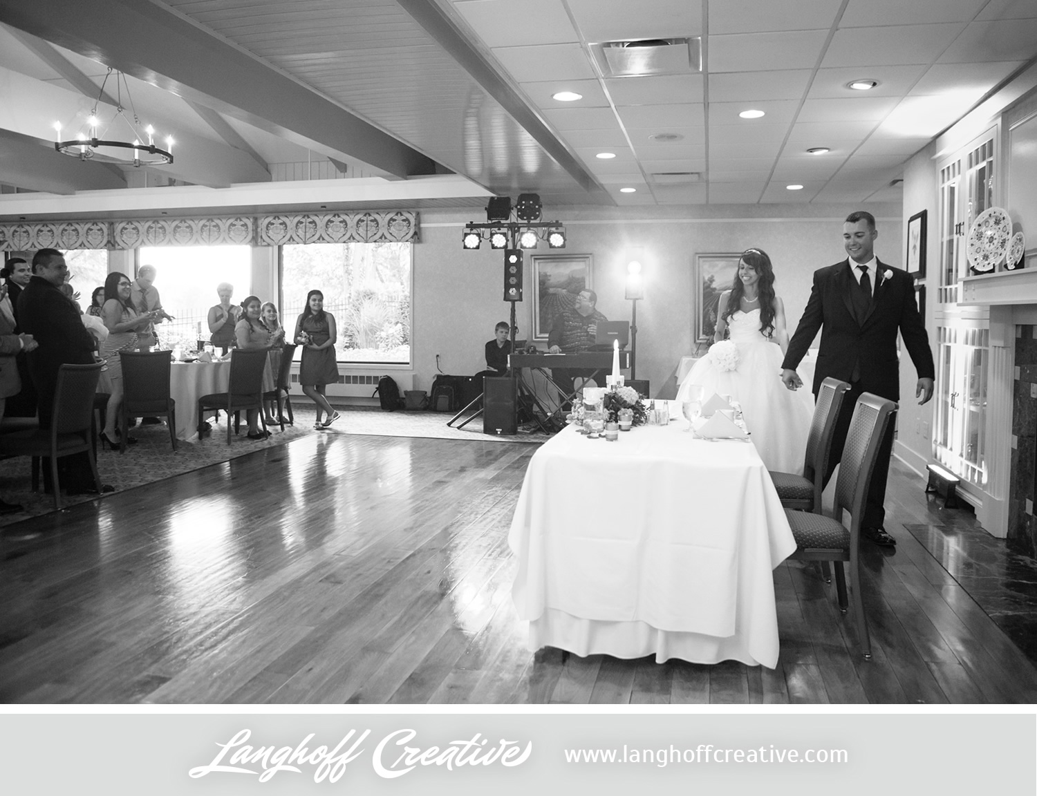 WisconsinWedding-WeddingPhotography-KenoshaCountryClub-LanghoffCreative-30-photo.jpg