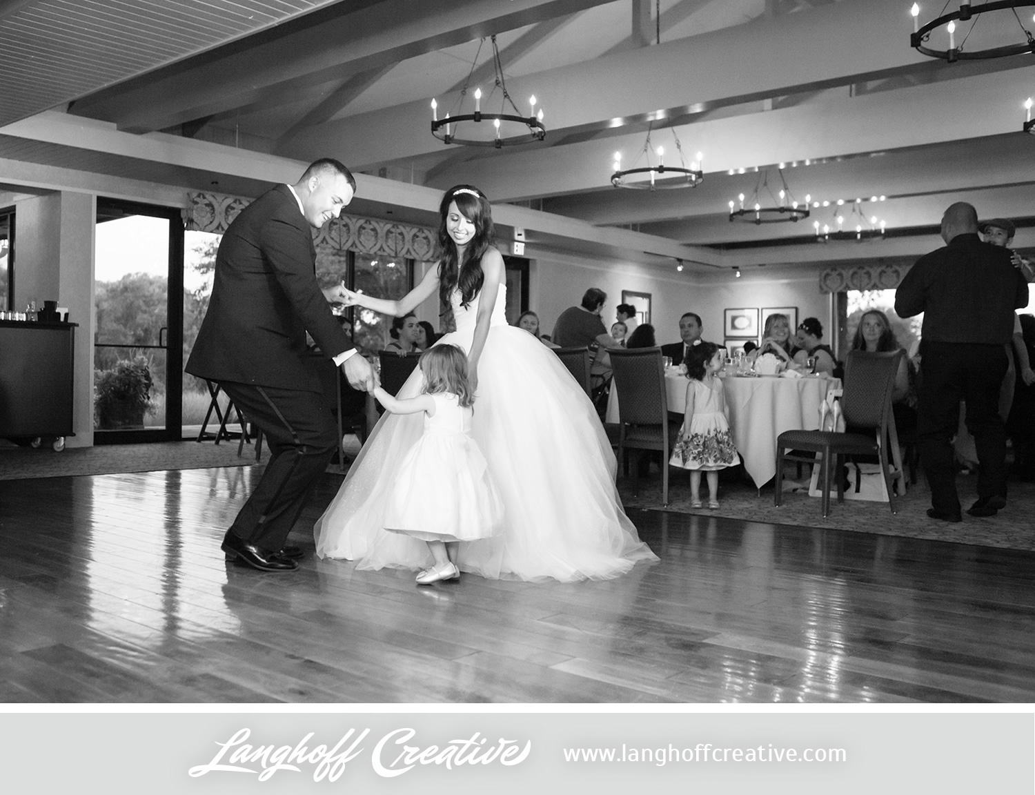 WisconsinWedding-WeddingPhotography-KenoshaCountryClub-LanghoffCreative-36-photo.jpg