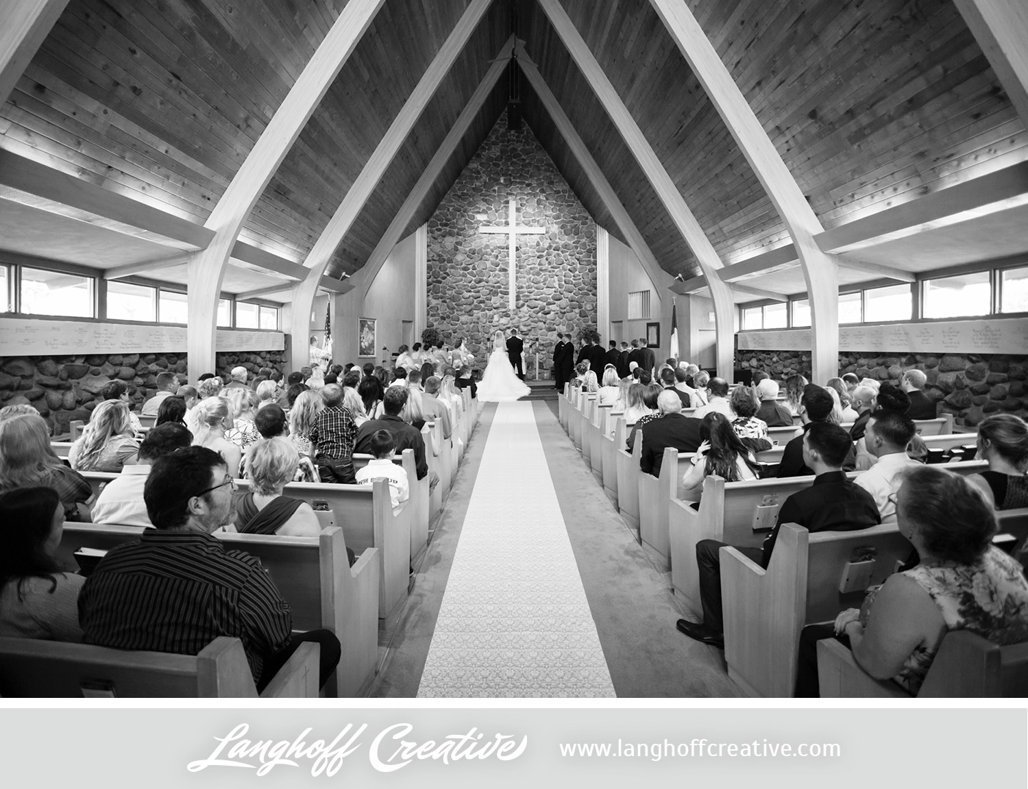 WisconsinWedding-WeddingPhotography-FestivalHall-LanghoffCreative-7-photo.jpg