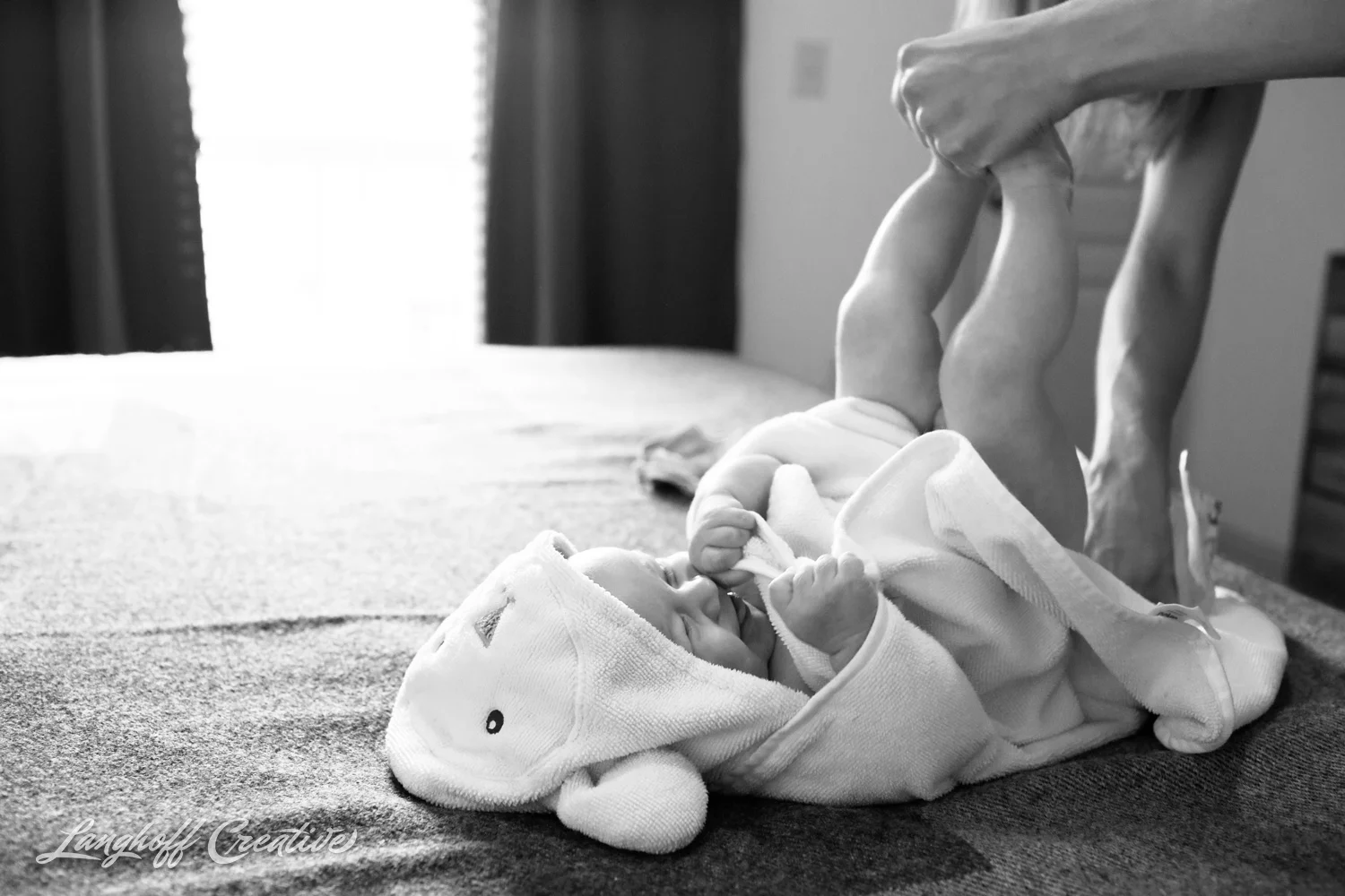 RaleighPhotographer-DocumentaryPhotographer-DocumentaryFamilyPhotography-RealLifeSession-FamilyPhotography-RaleighFamily-FamilySession-Newborn-NewbornSession-Baby-LanghoffCreative-2015Livingood-5.jpg