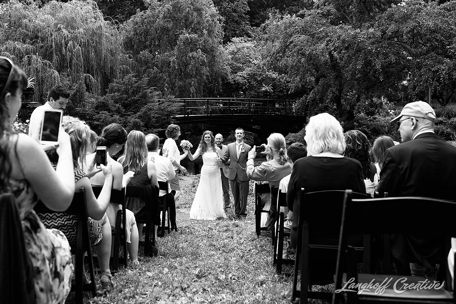 WeddingPhotography-NCwedding-RaleighWedding-WeddingPhotographer-2015-OutdoorWedding-Steckman-LanghoffCreative_20-photo.jpg