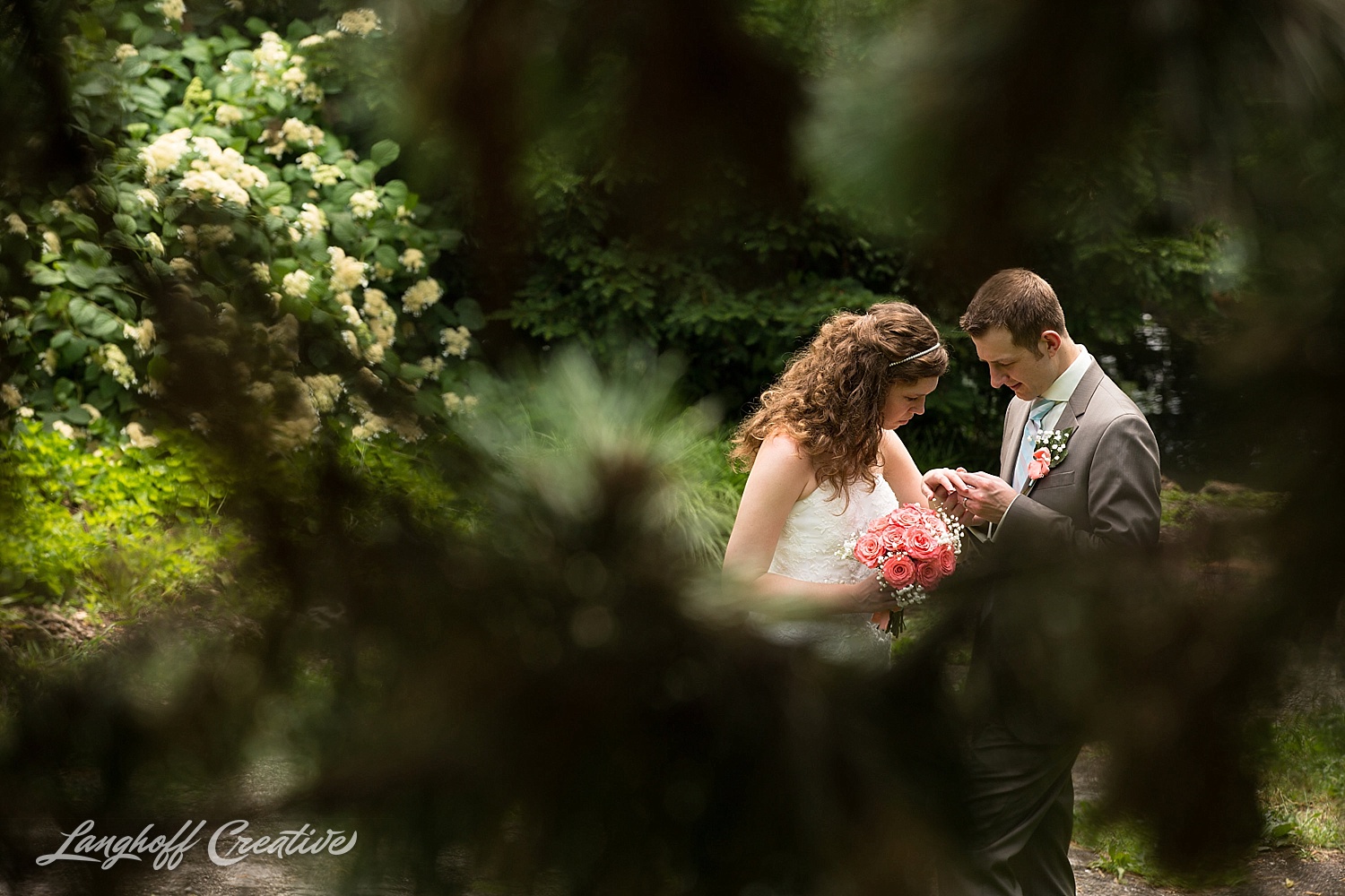 WeddingPhotography-NCwedding-RaleighWedding-WeddingPhotographer-2015-OutdoorWedding-Steckman-LanghoffCreative_21-photo.jpg