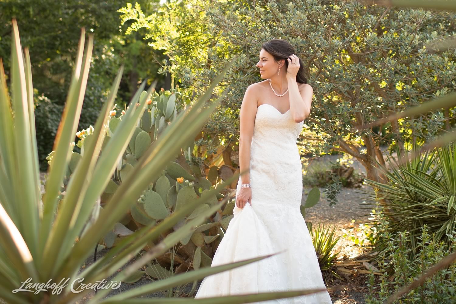 BridalSession-Bridals-RaleighBride-NCbride-JCRaulstonArboretum-RaleighWedding-WeddingPhotographer-LanghoffCreative-Amy2015-Bride-12-photo.jpg
