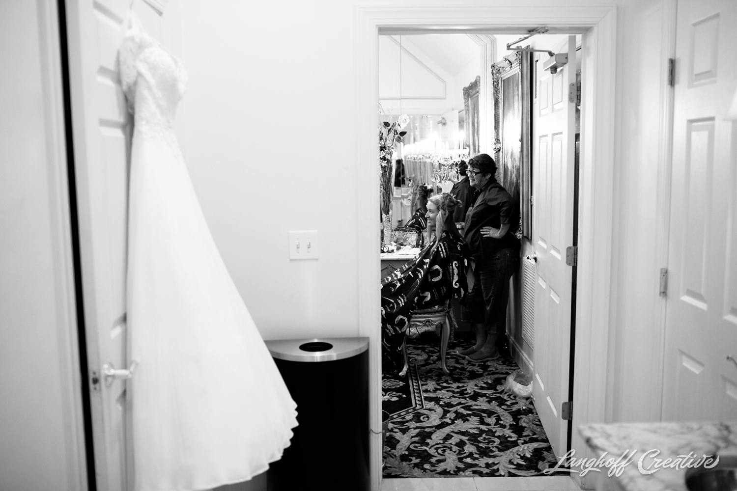 LanghoffCreative-AmberLanghoff-Wedding-DocumentaryFamilyPhotography-NCphotographer-DocumentaryPhotographer-RaleighDurham-JaredJennifer-1-photo.jpg