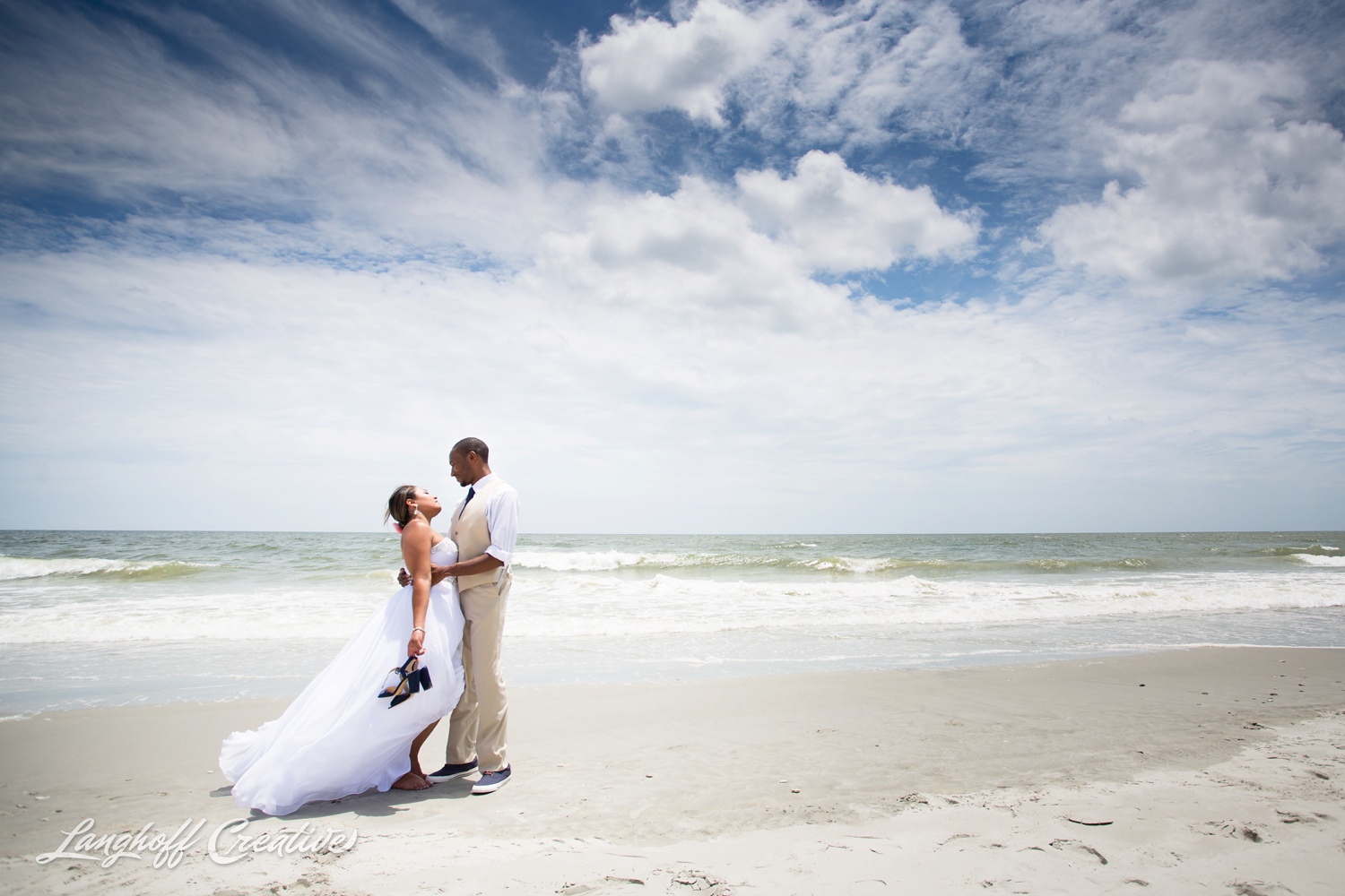 LanghoffCreative-AmberLanghoff-Wedding-DocumentaryFamilyPhotography-NCphotographer-DocumentaryPhotographer-RaleighDurham-JeremyBecky-14-photo.jpg