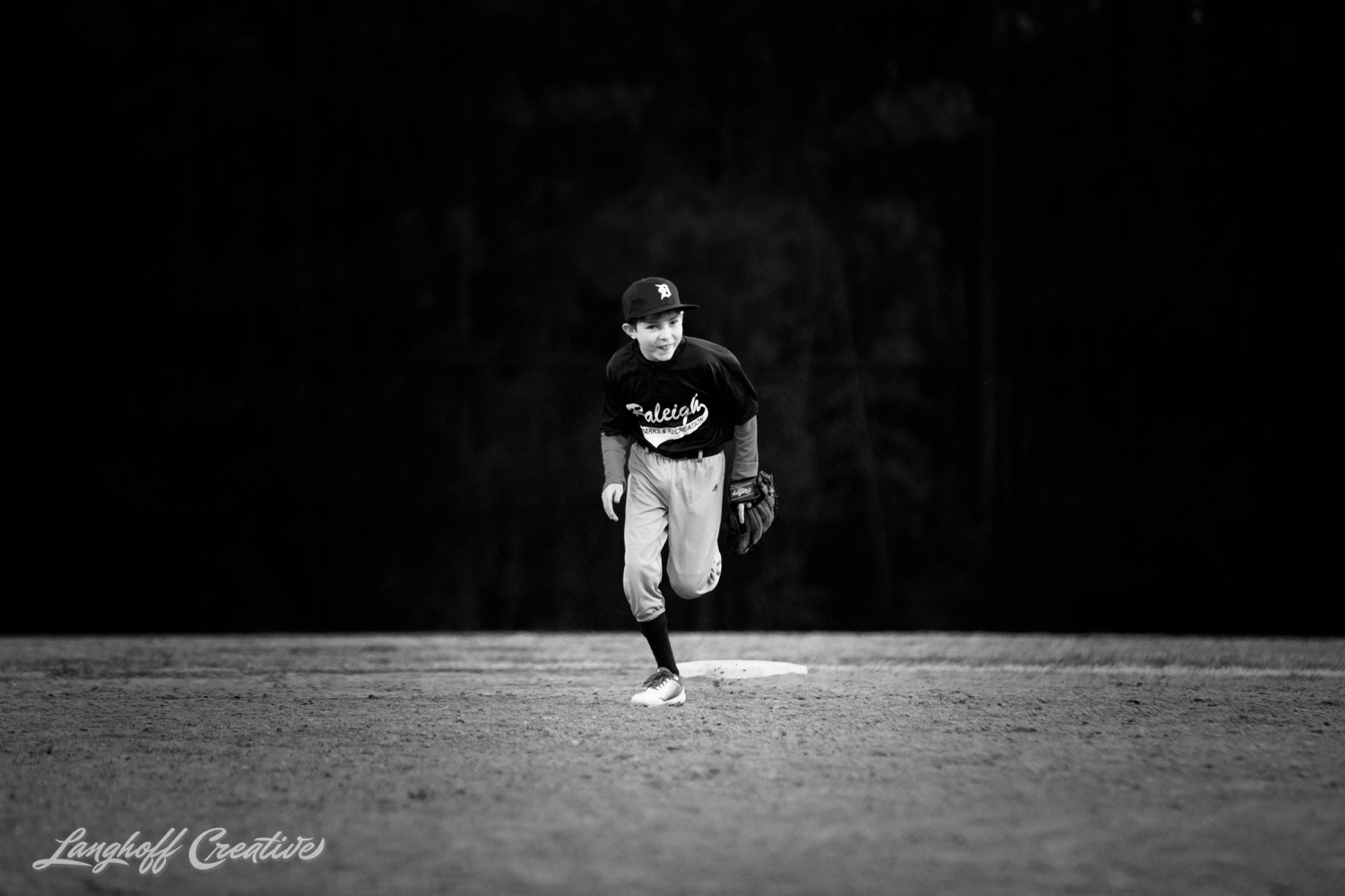 DocumentaryFamilySession-DocumentaryFamilyPhotography-RDUfamily-Baseball-RealLifeSession-LanghoffCreative-George-2018-16-image.jpg