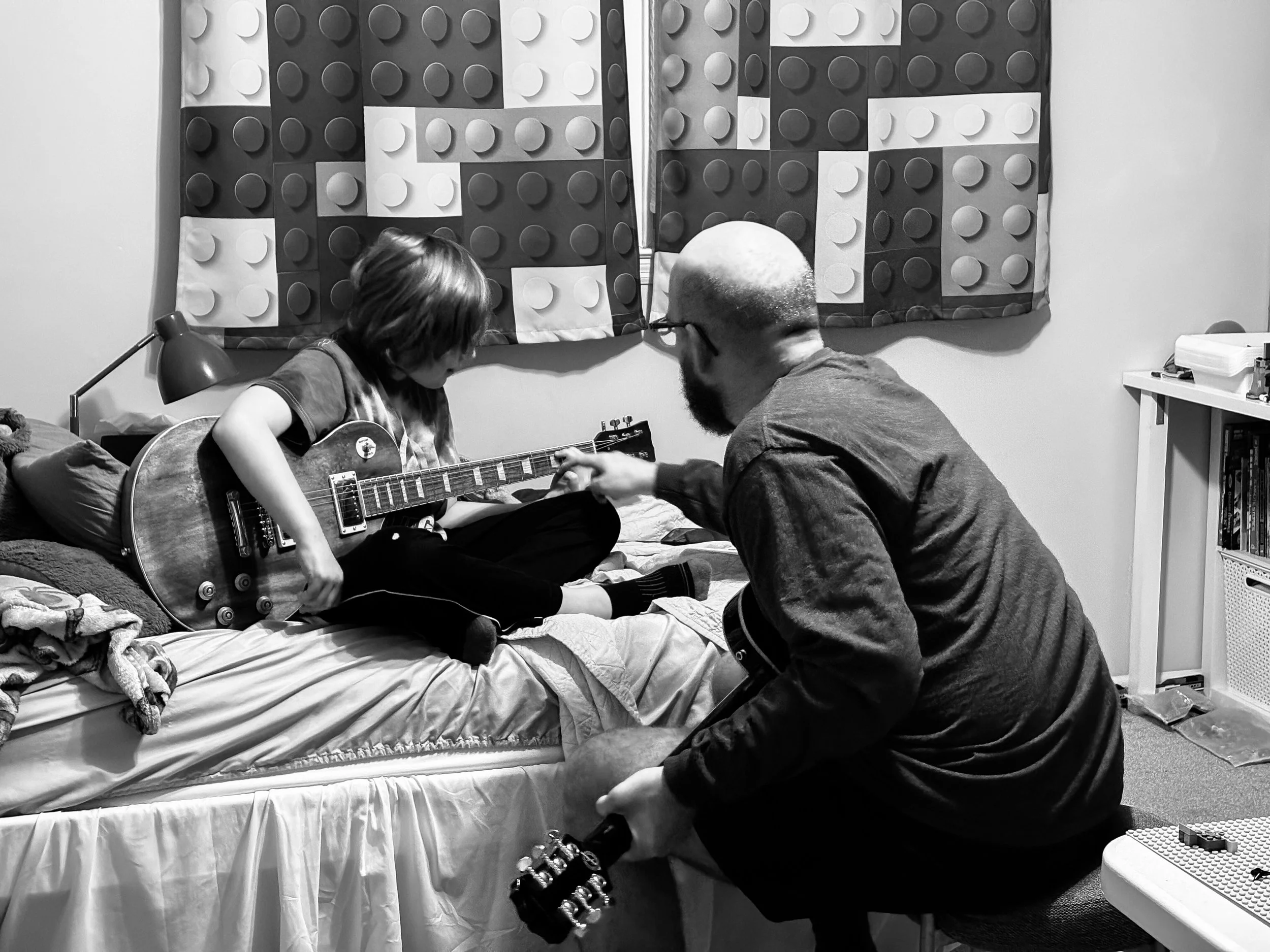 LanghoffCreative-Homeschool-Session-guitar.jpg
