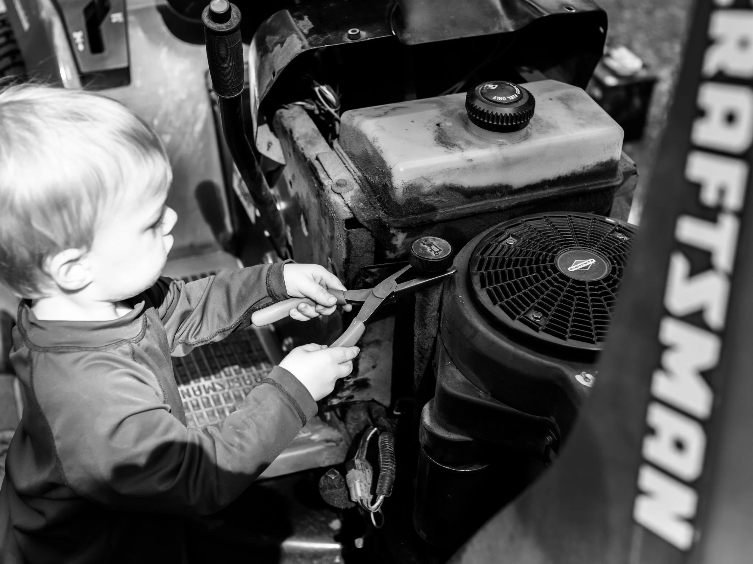 LanghoffCreative-Homeschool-Session-OilChange.jpg