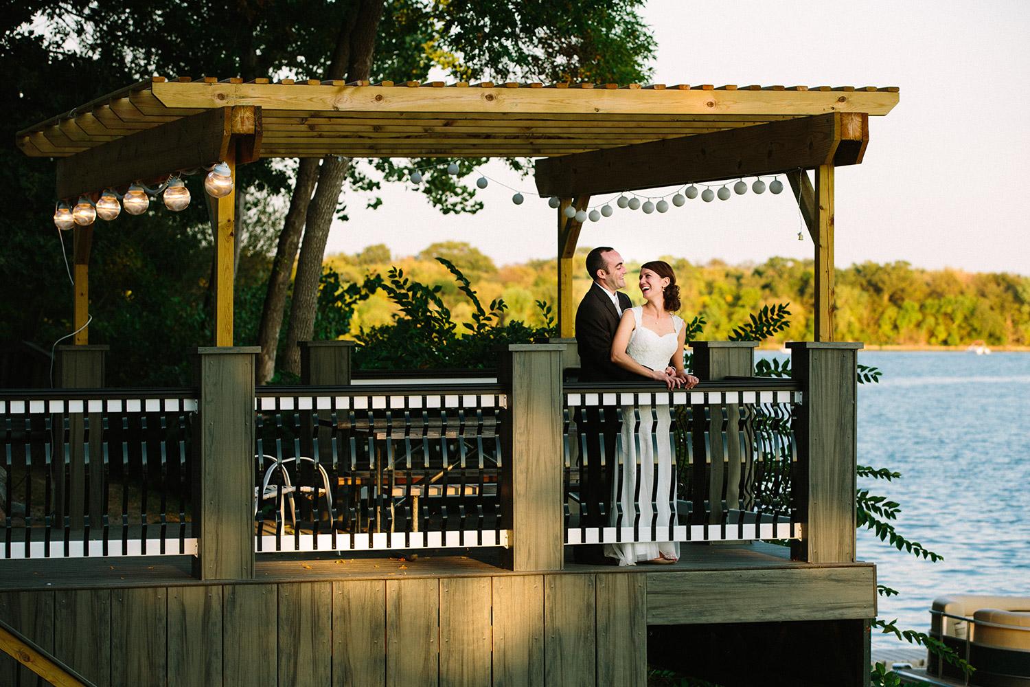 28-paynesville_mn_wedding-bugs-bee-hive-resort.jpg