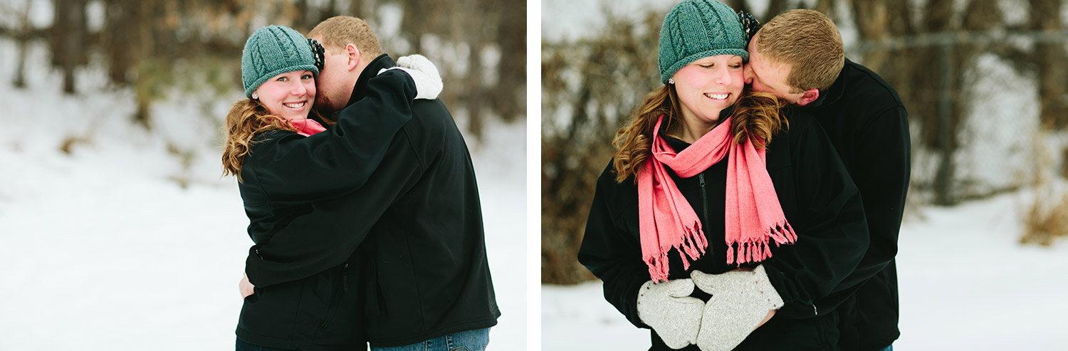 02-minnesota_brainerd_engagement_session_winter.jpg