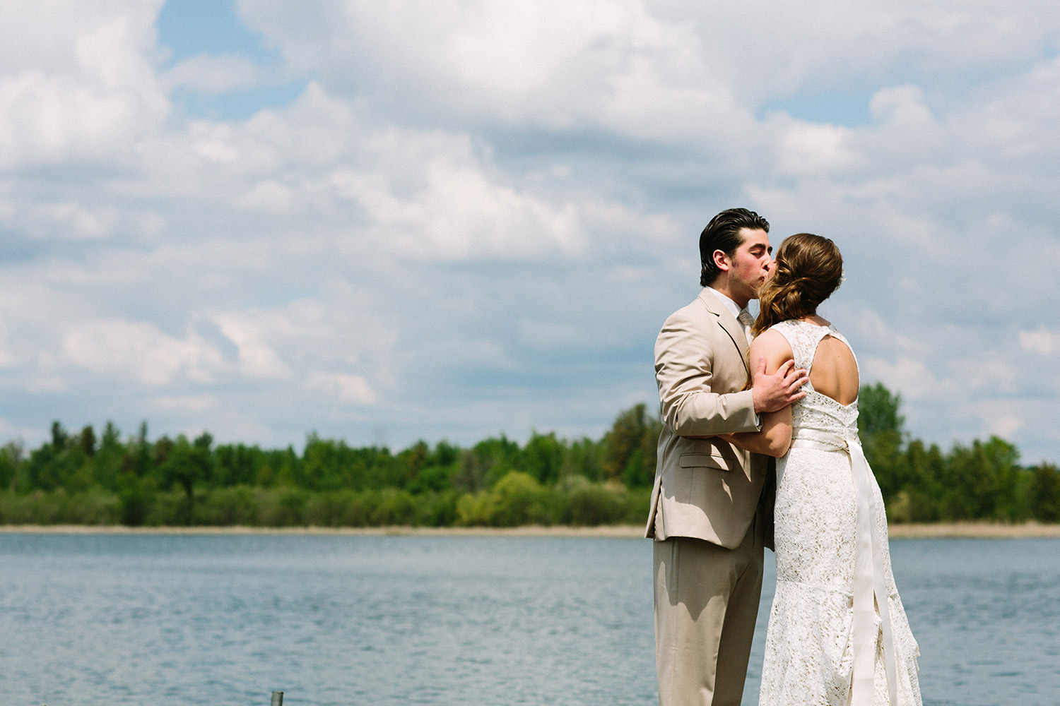 Breezy Point Resort Summer Wedding