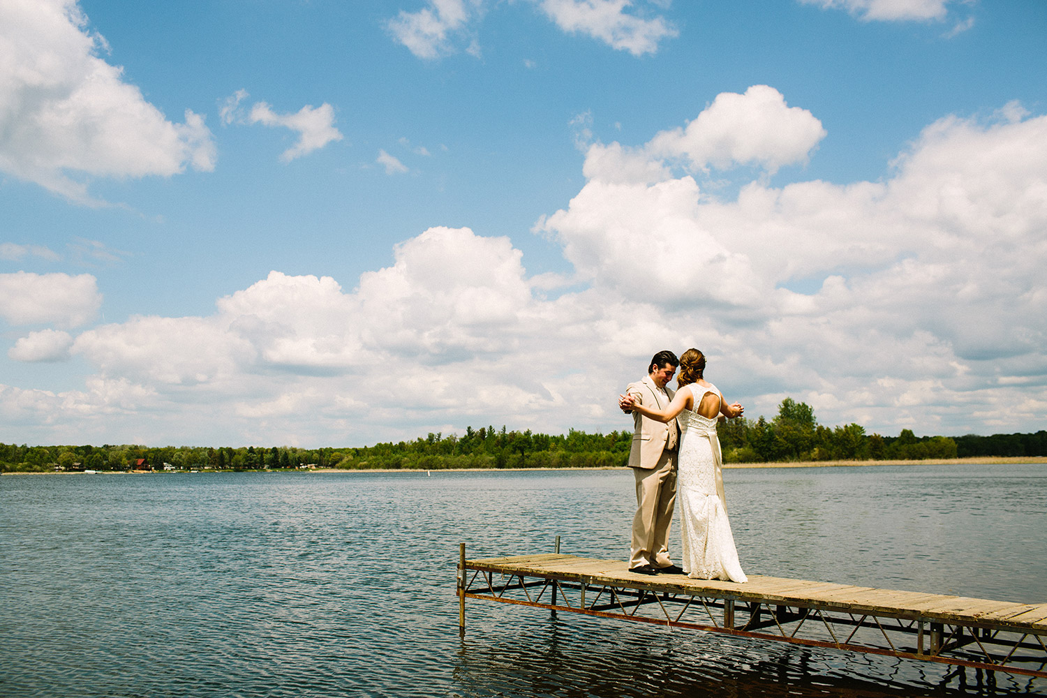 Breezy Point Resort Summer Wedding