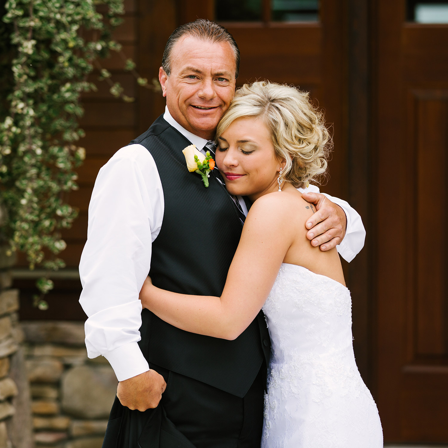 Jake + Shelby | Pelican Lake Wedding and Breezy Point Resort ...