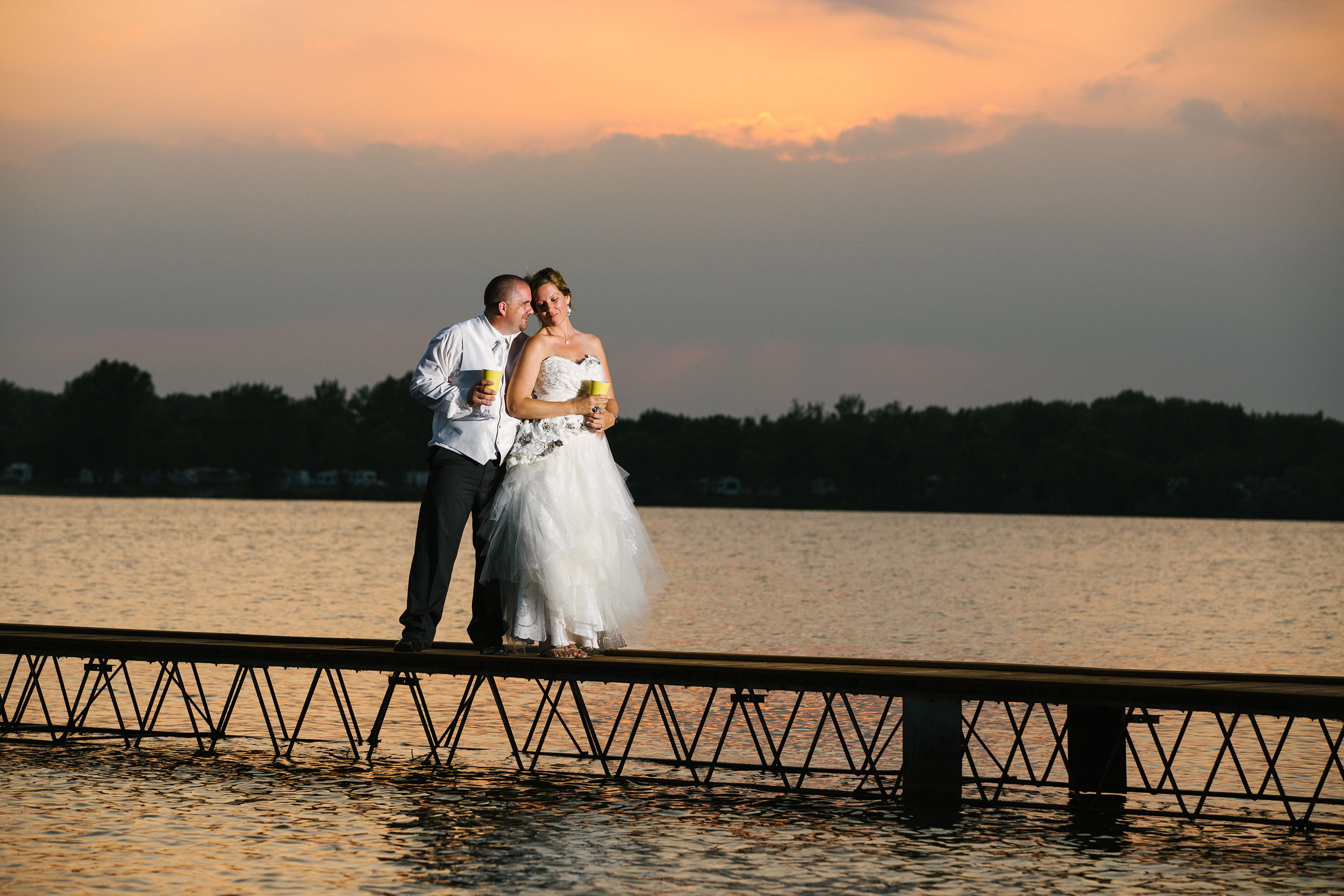 Minnesota Outdoor Lakeside Wedding at Lake Benton