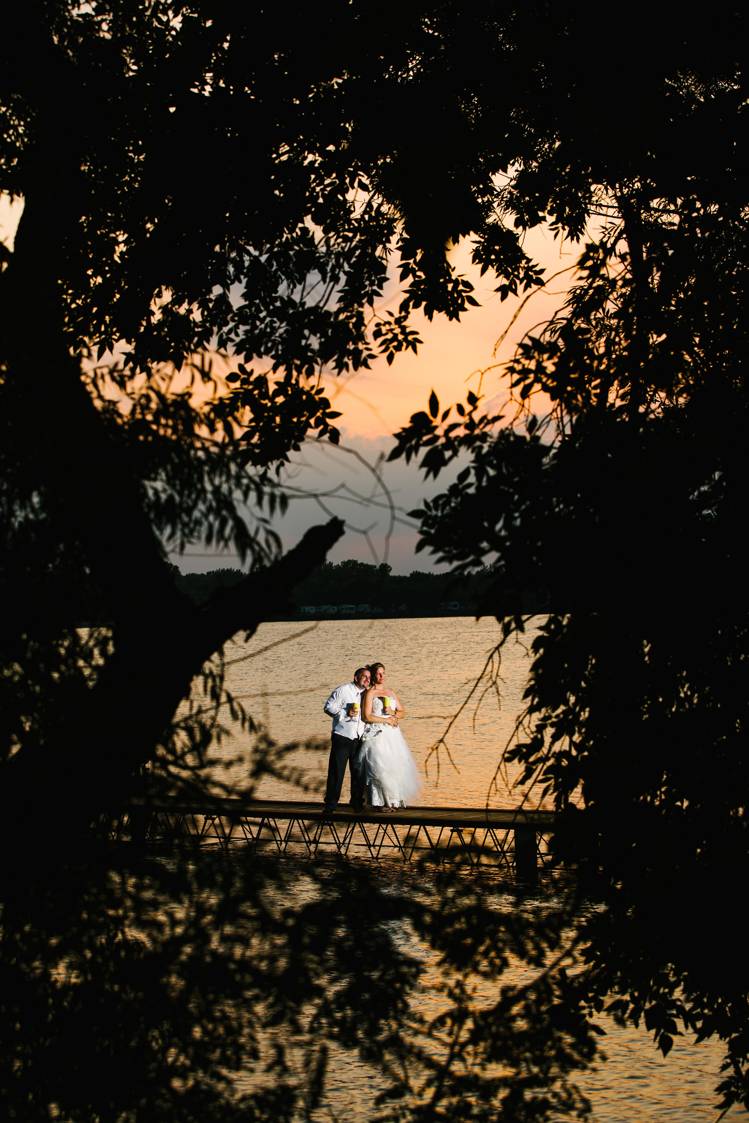 Minnesota Outdoor Lakeside Wedding at Lake Benton