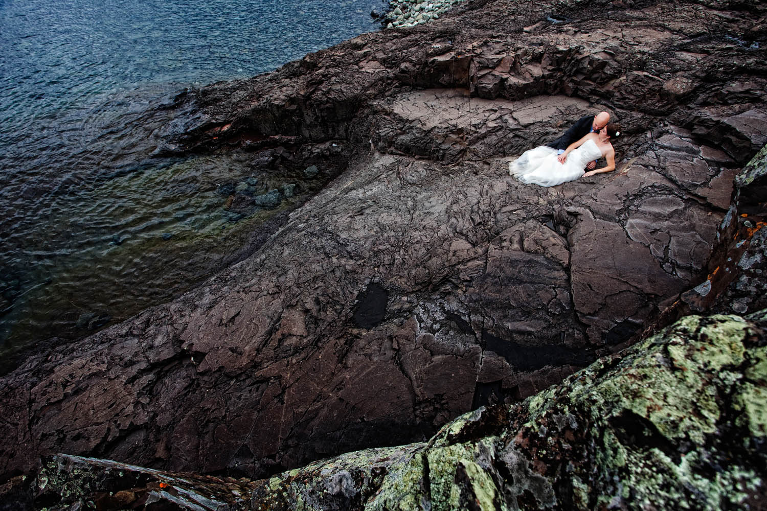 lutsen resort north shore wedding