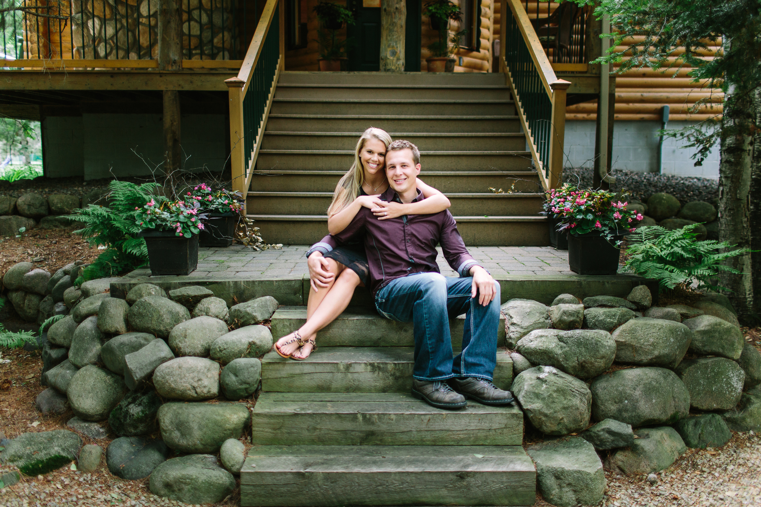 A summer engagement session at Grand View Lodge in Nisswa, MN