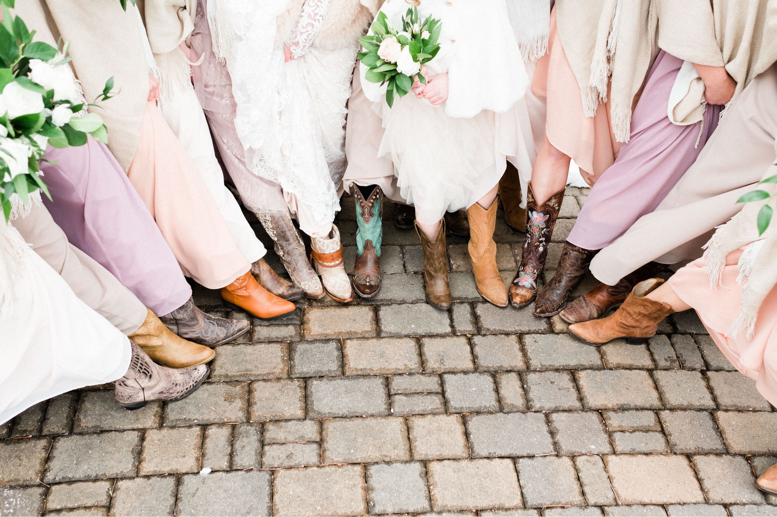 Wedding party portraits at Pine Peaks Event Center in Northern, 