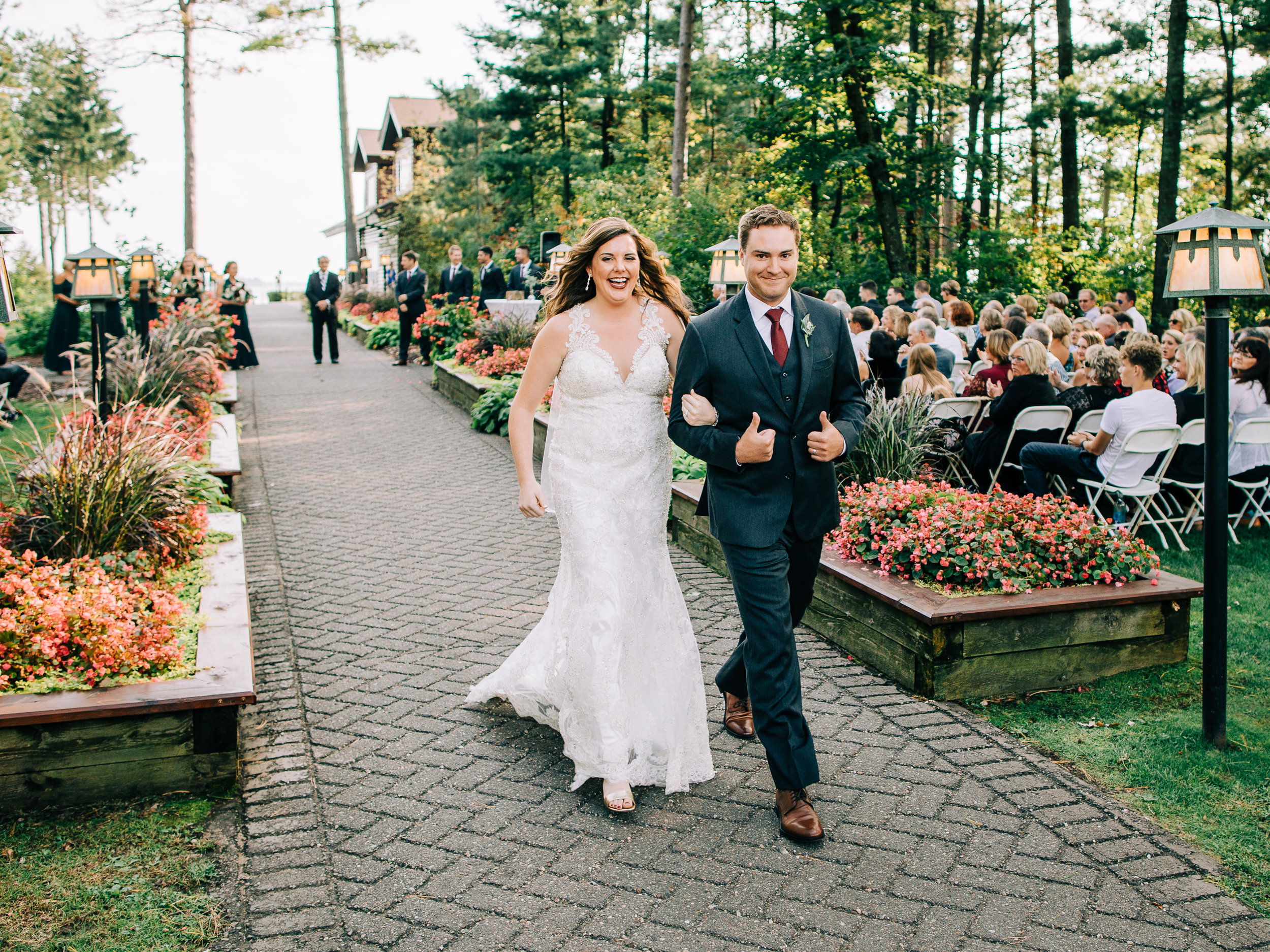 Grand View Lodge wedding images in Brainerd, MN 