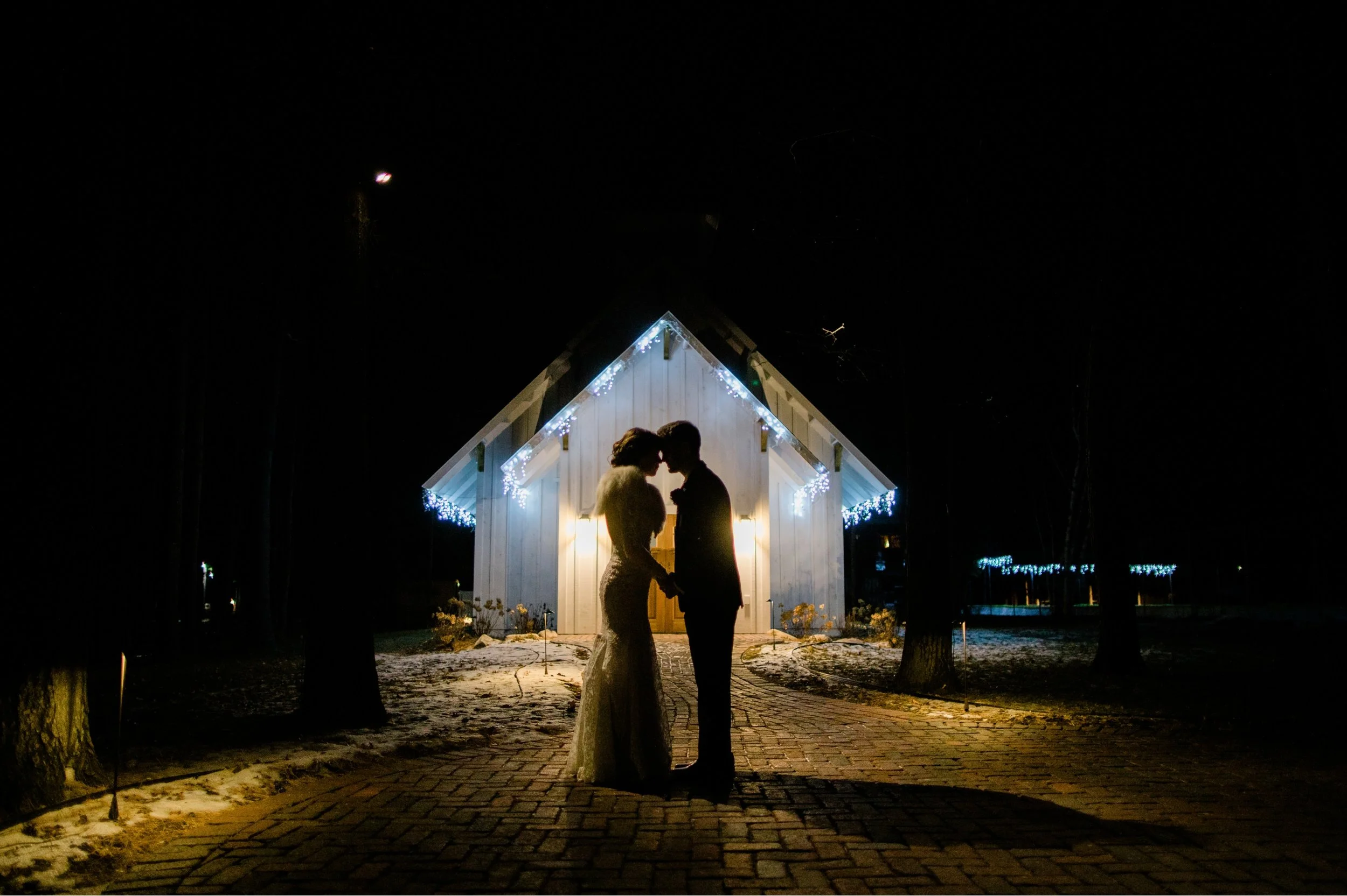 Grand View Lodge winter wedding in Nisswa, MN