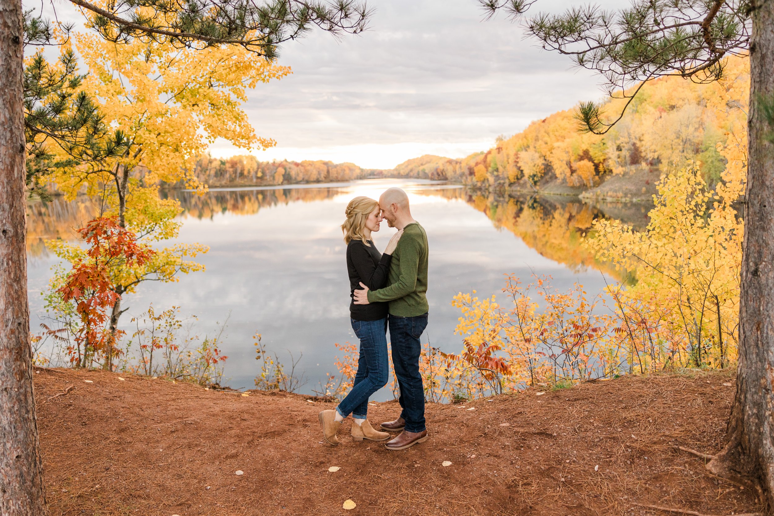 Capturing Love Amidst Fall Colors: James and Mallory's Journey to Grand View Lodge