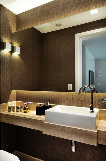Arandela no Lavabo Imagem: Sidney Doll