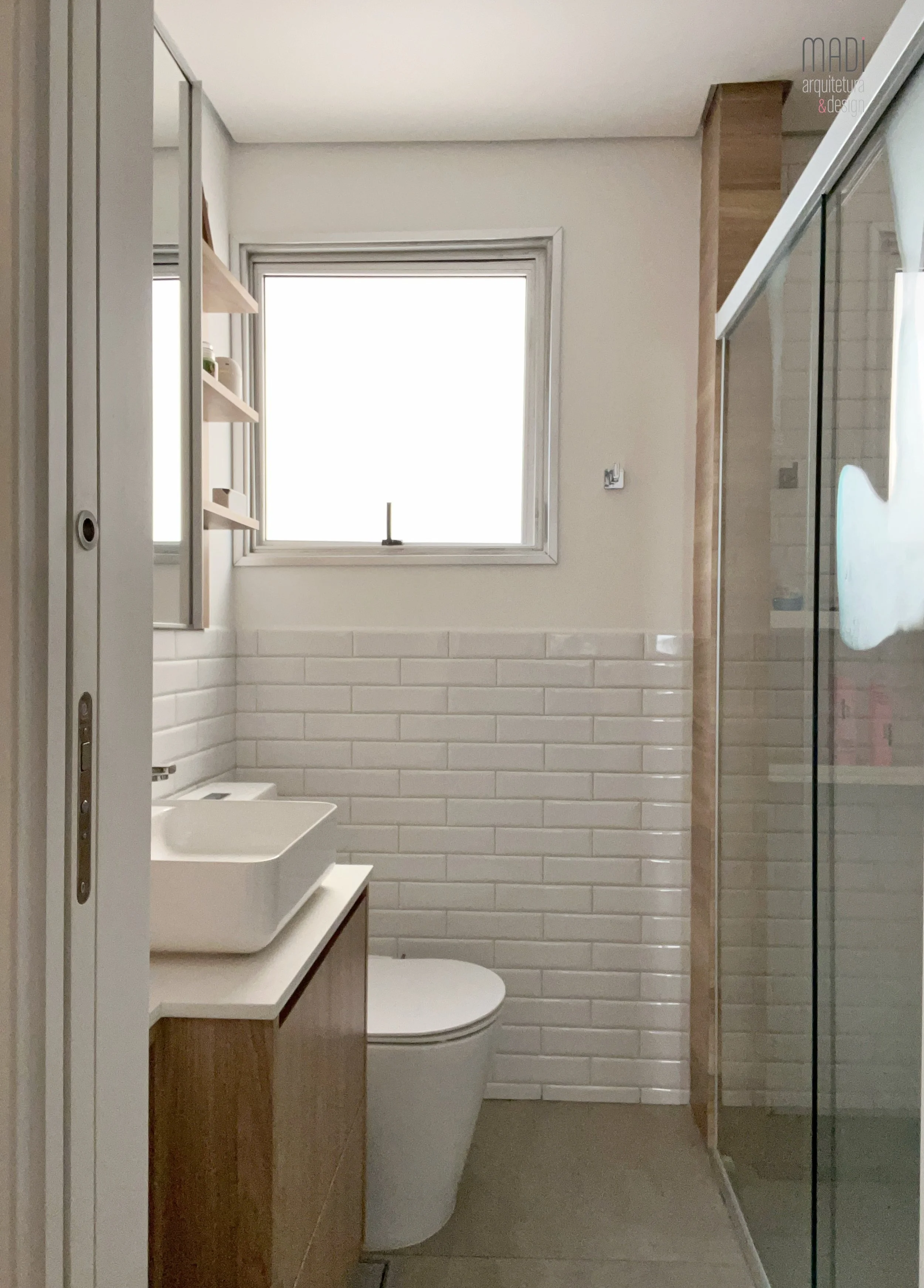 MADI-ARQUITETURA-DESIGN-APTO-BRASILIO-MACHADO-BANHO SOCIAL-ENTRADA-IMG_5312.jpeg