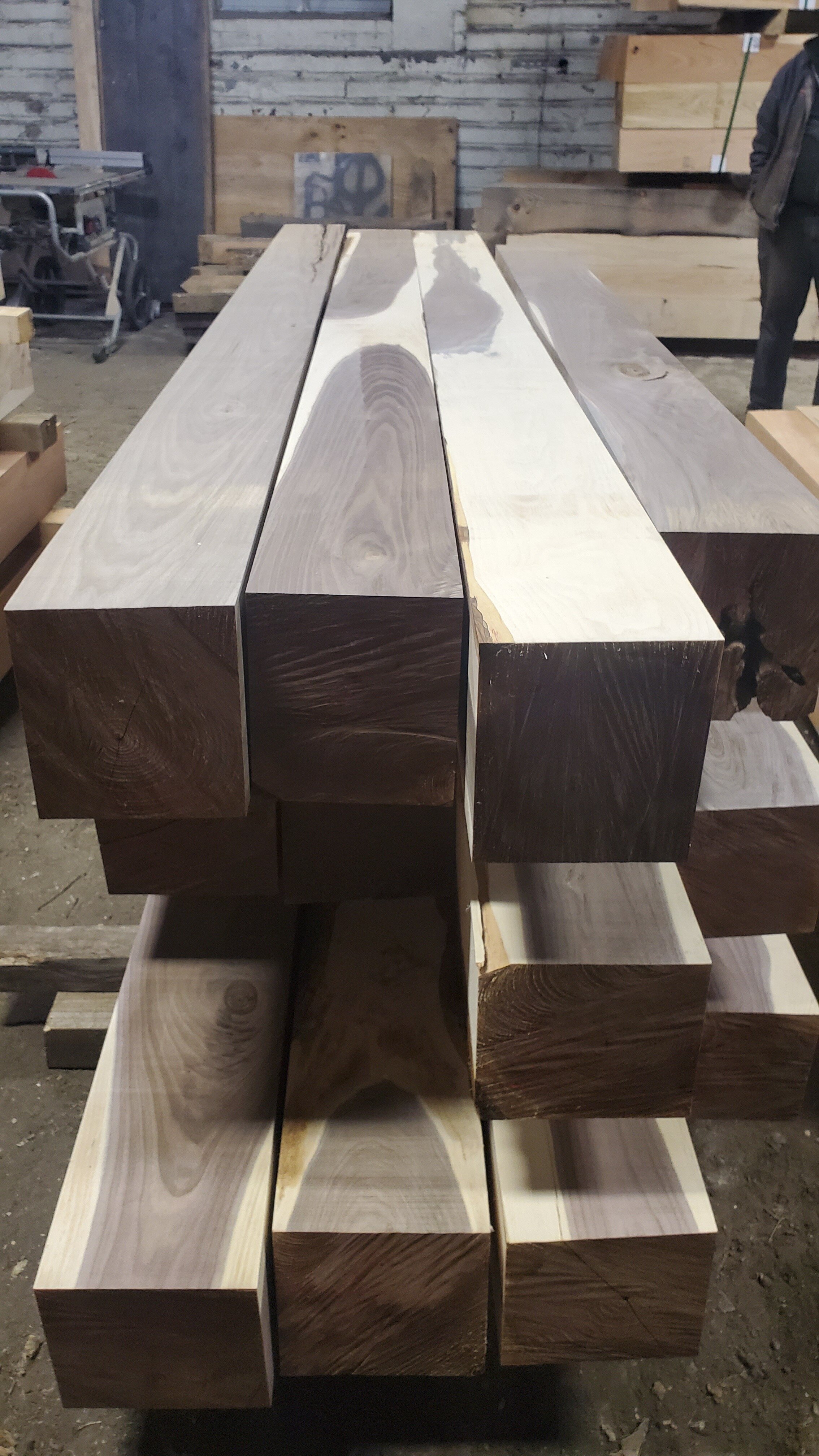 walnut-beams-002.jpg